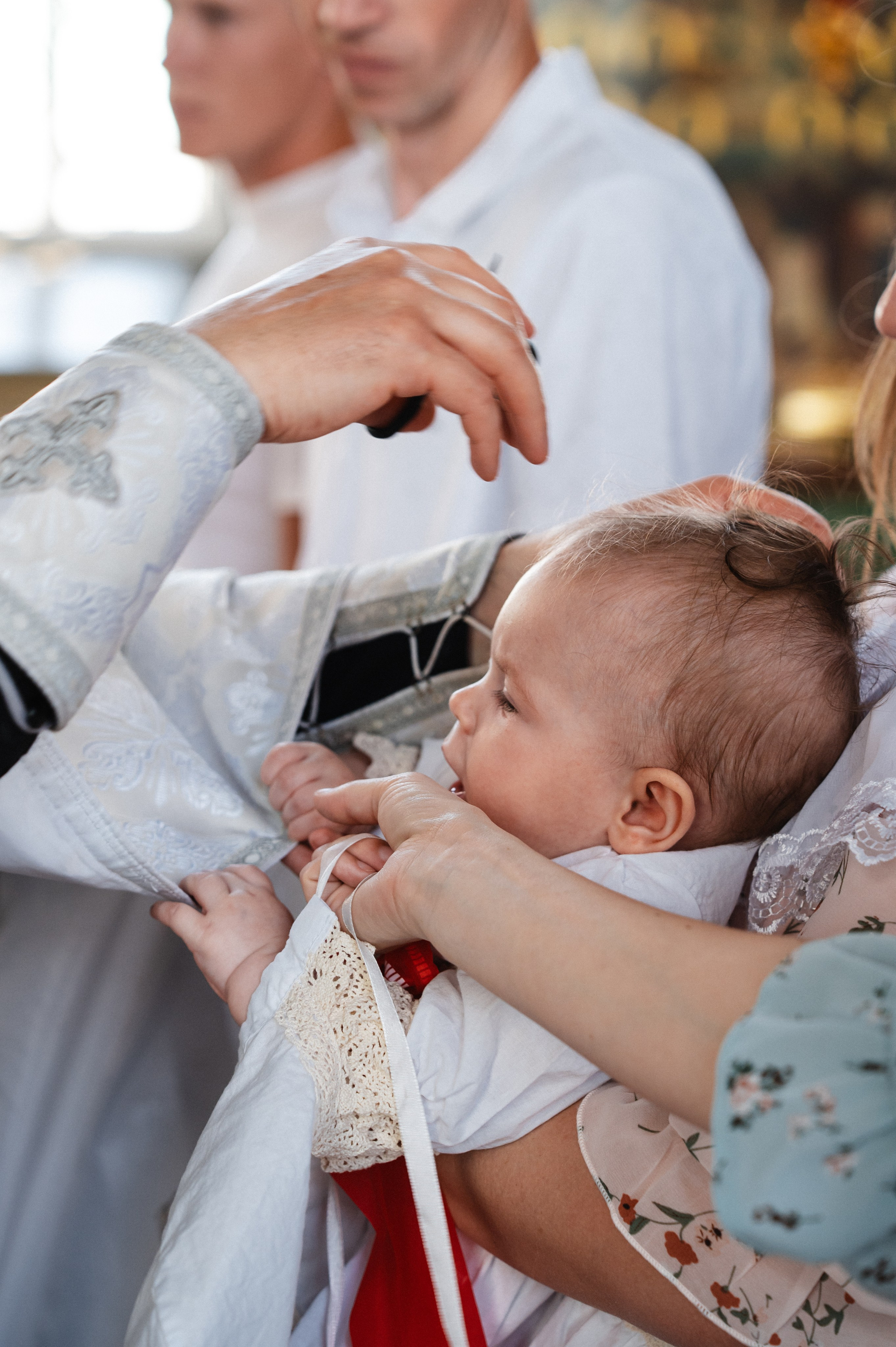 Таинство Крещения Дарьи (Храм Преполовения Пятидесятницы). Фотограф Ярута Оксана / Ростов-на-Дону