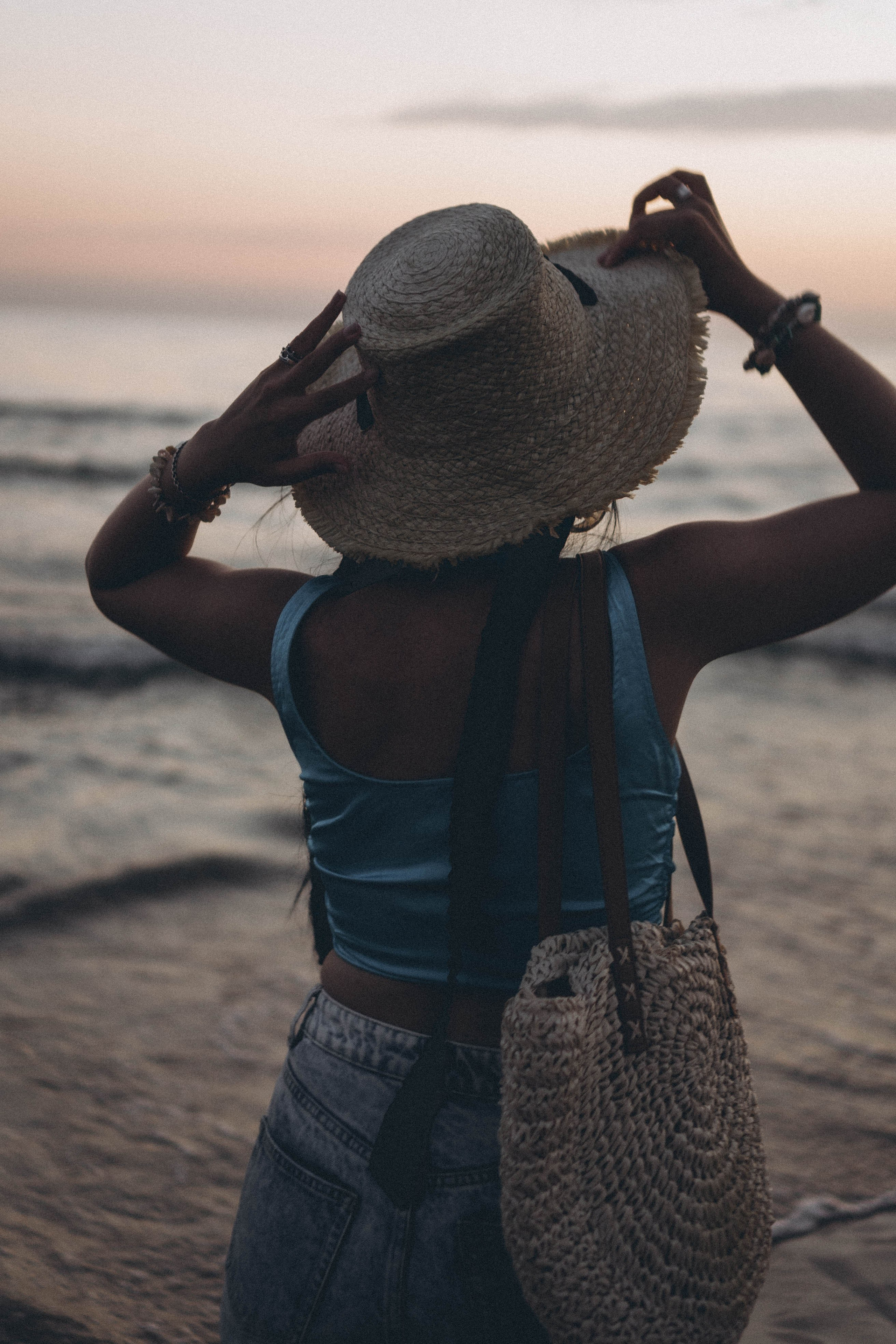 Июльский вечер на берегу черного моря. Профессиональный фотограф, Санкт-Петербург — Виктория Богомолова