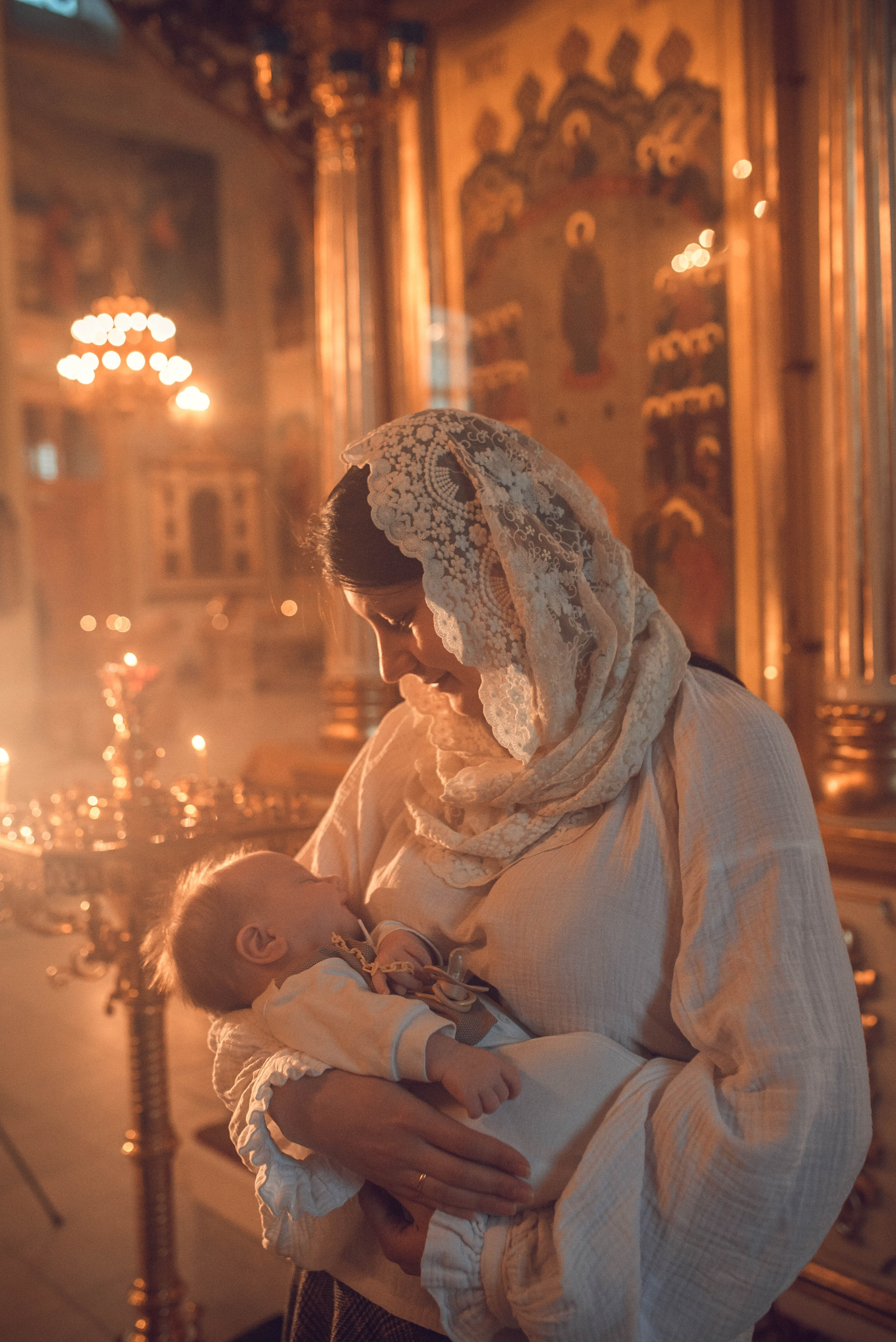 Таинство крещения Тихона. Фотограф на крещение в Саратове Марина Грушина