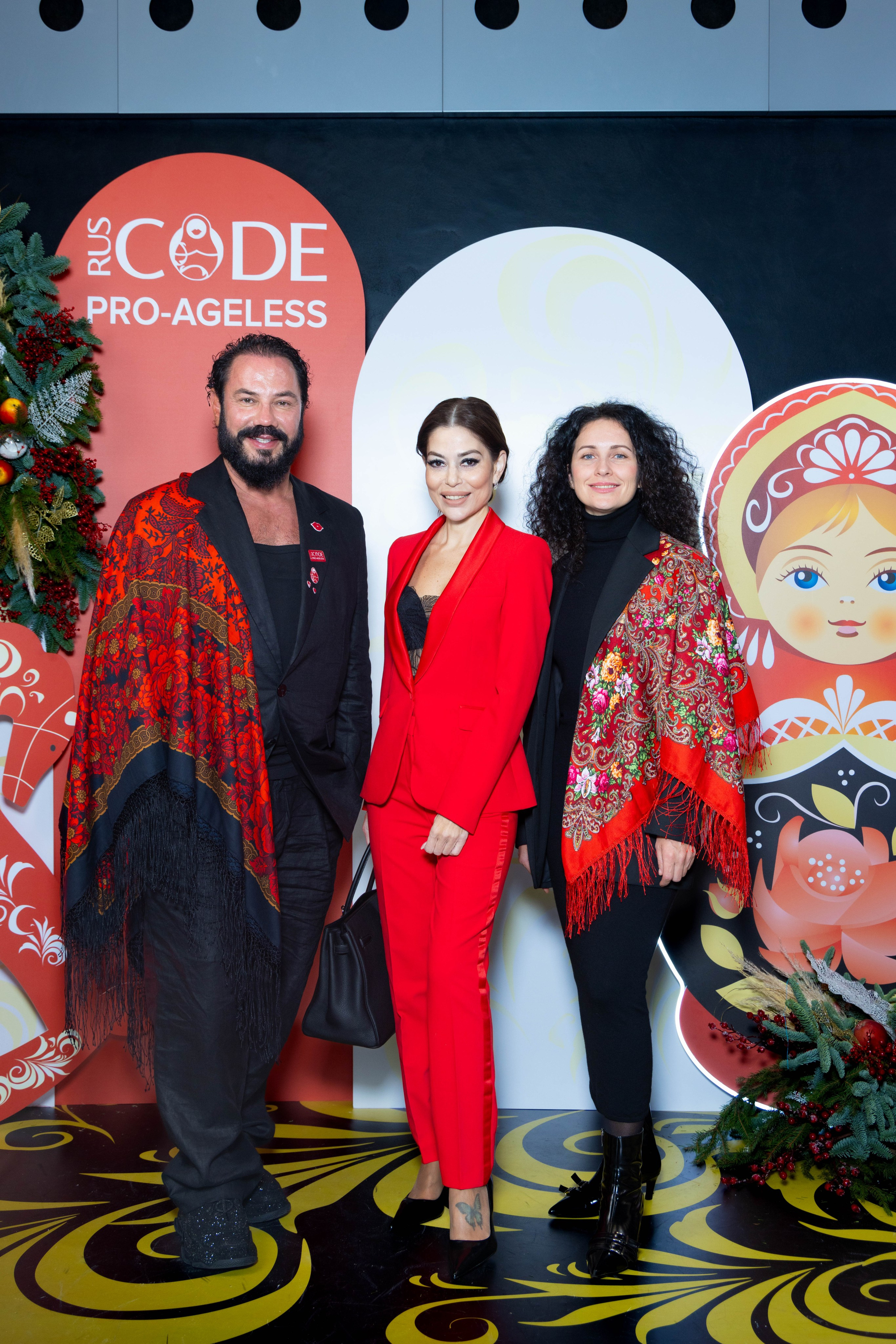 ФОТОЗОНА МАТРЕШКА. PRO-AGELESS