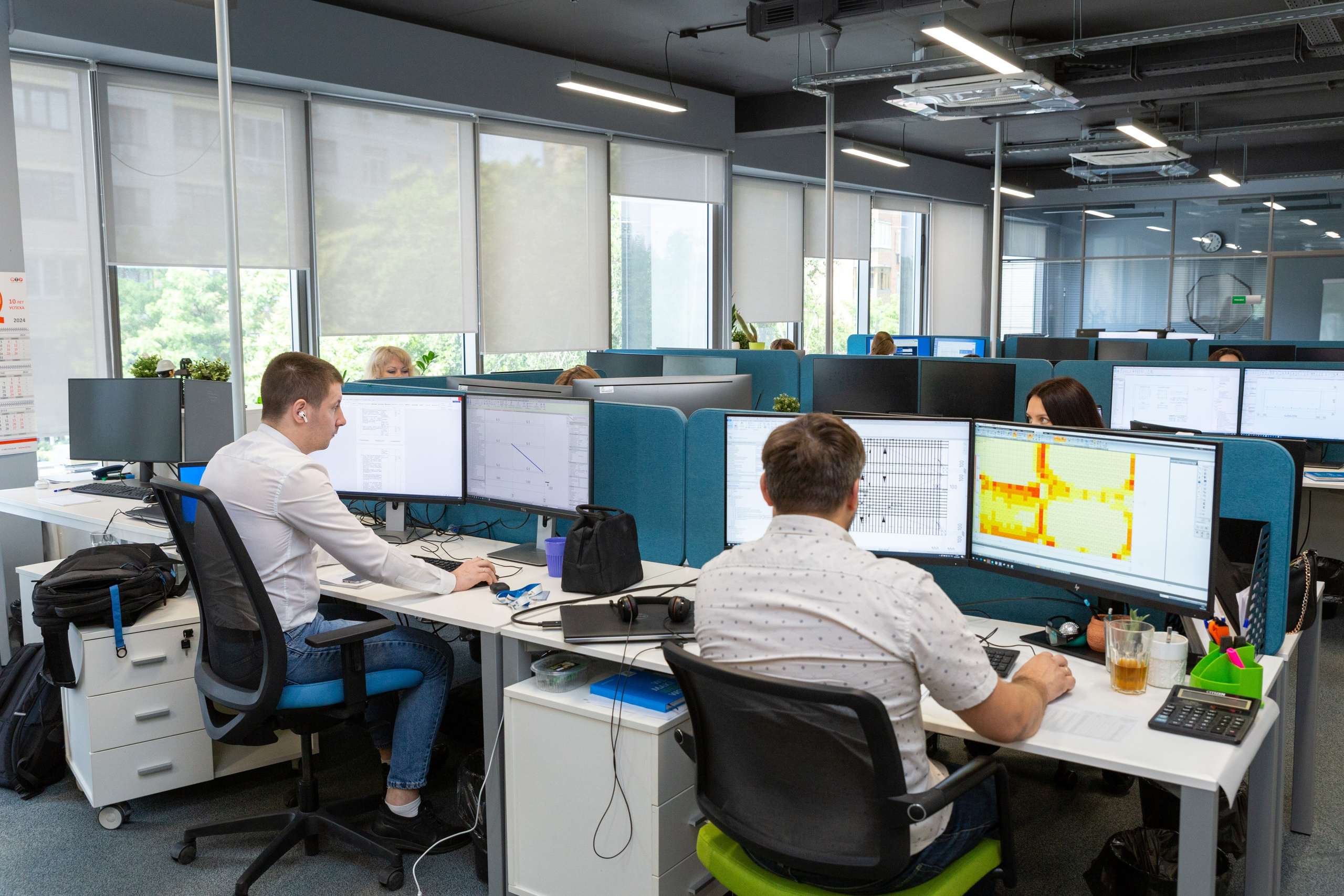 Съёмка сотрудников, руководителей и рабочих процессов. Фотограф в Ростове Александр Градов — заказать услуги фотографа