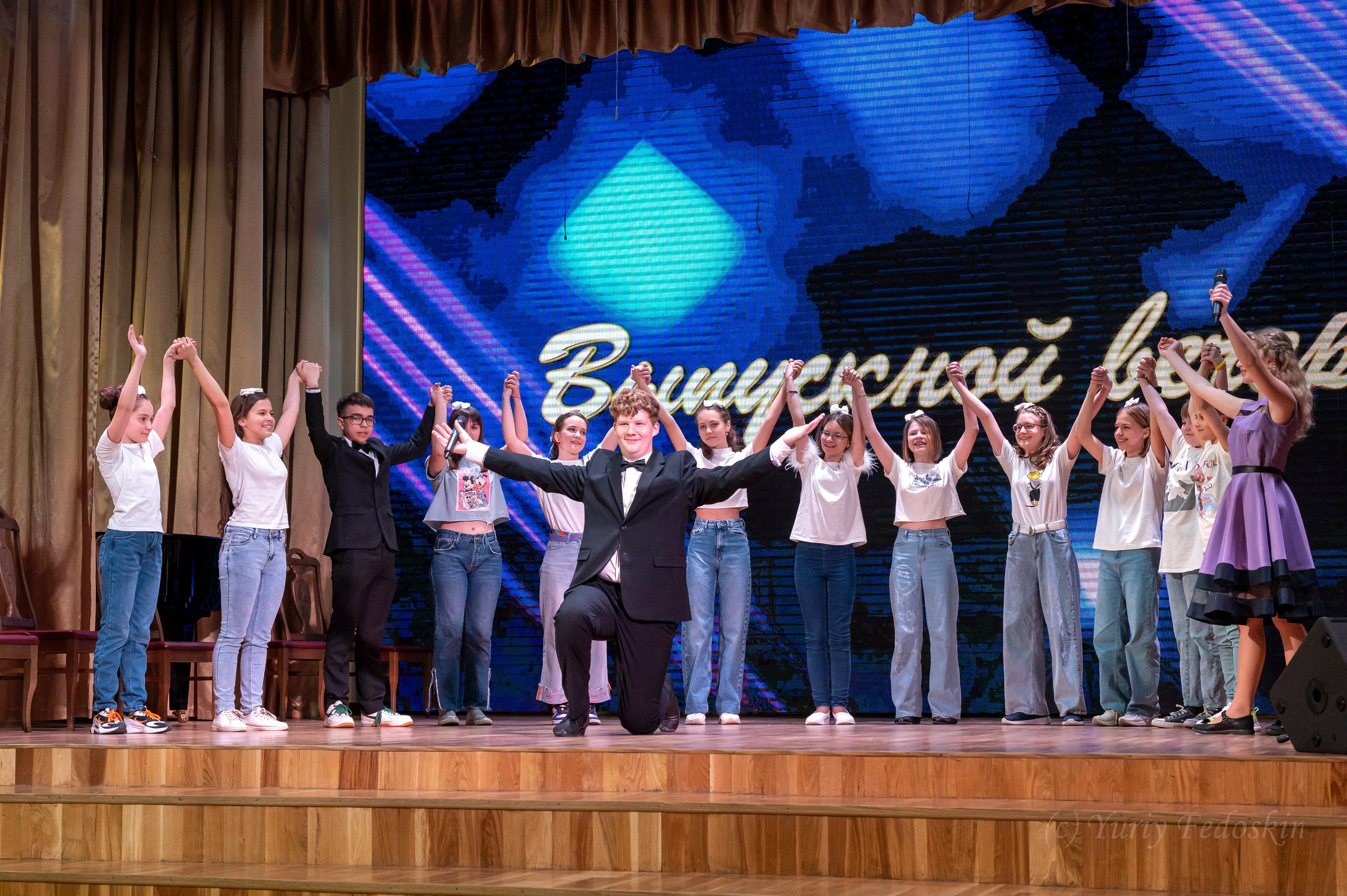 Выпускной хоровая школа «Подлипки» 30.05.23г. Профессиональный фотограф интерьеров в Москве Юрий Федоскин