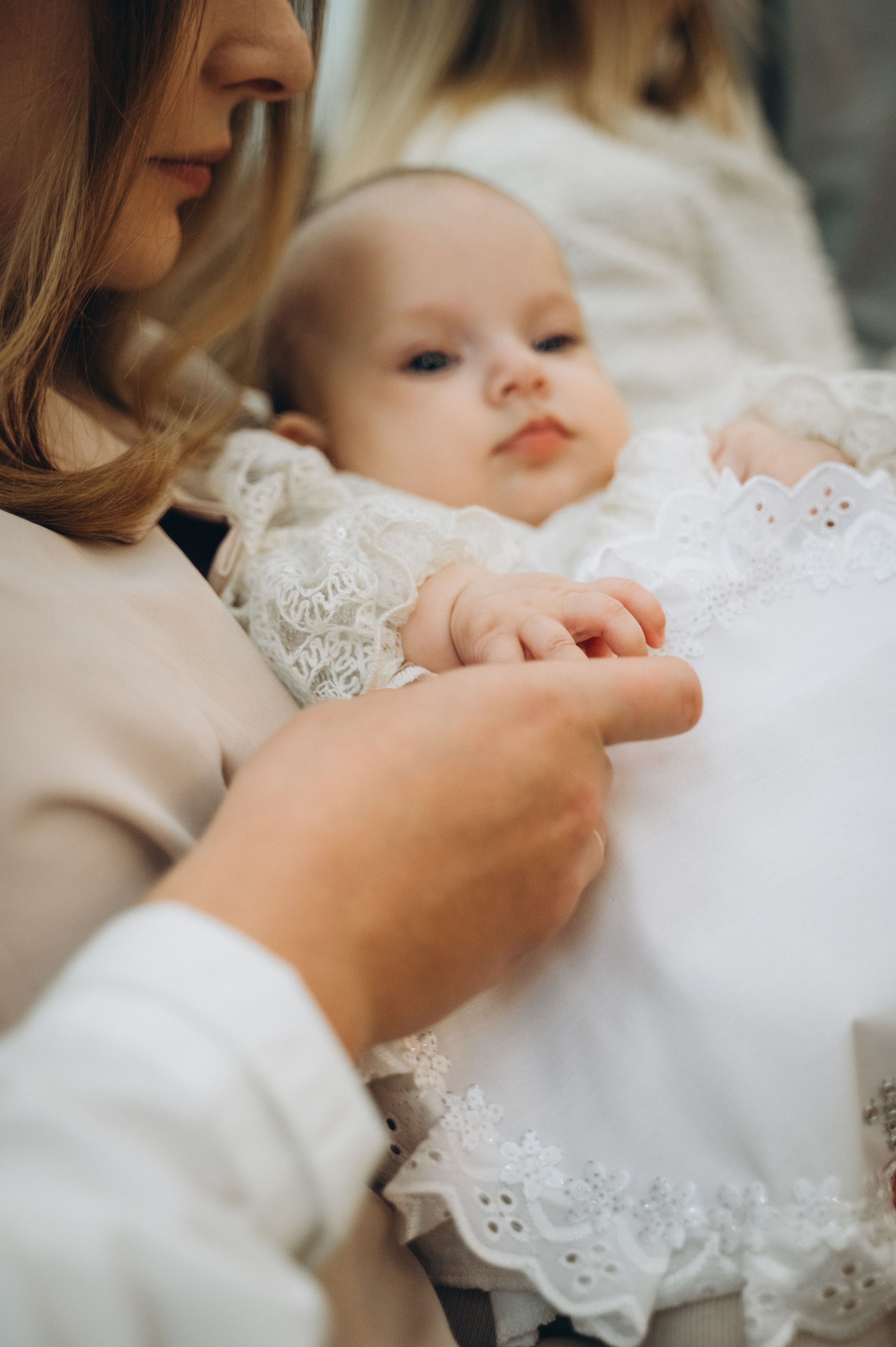 Крещение Эмили (Золотогорский костёл Пресвятой Троицы). Семейный фотограф в Минске Дарья Дреко