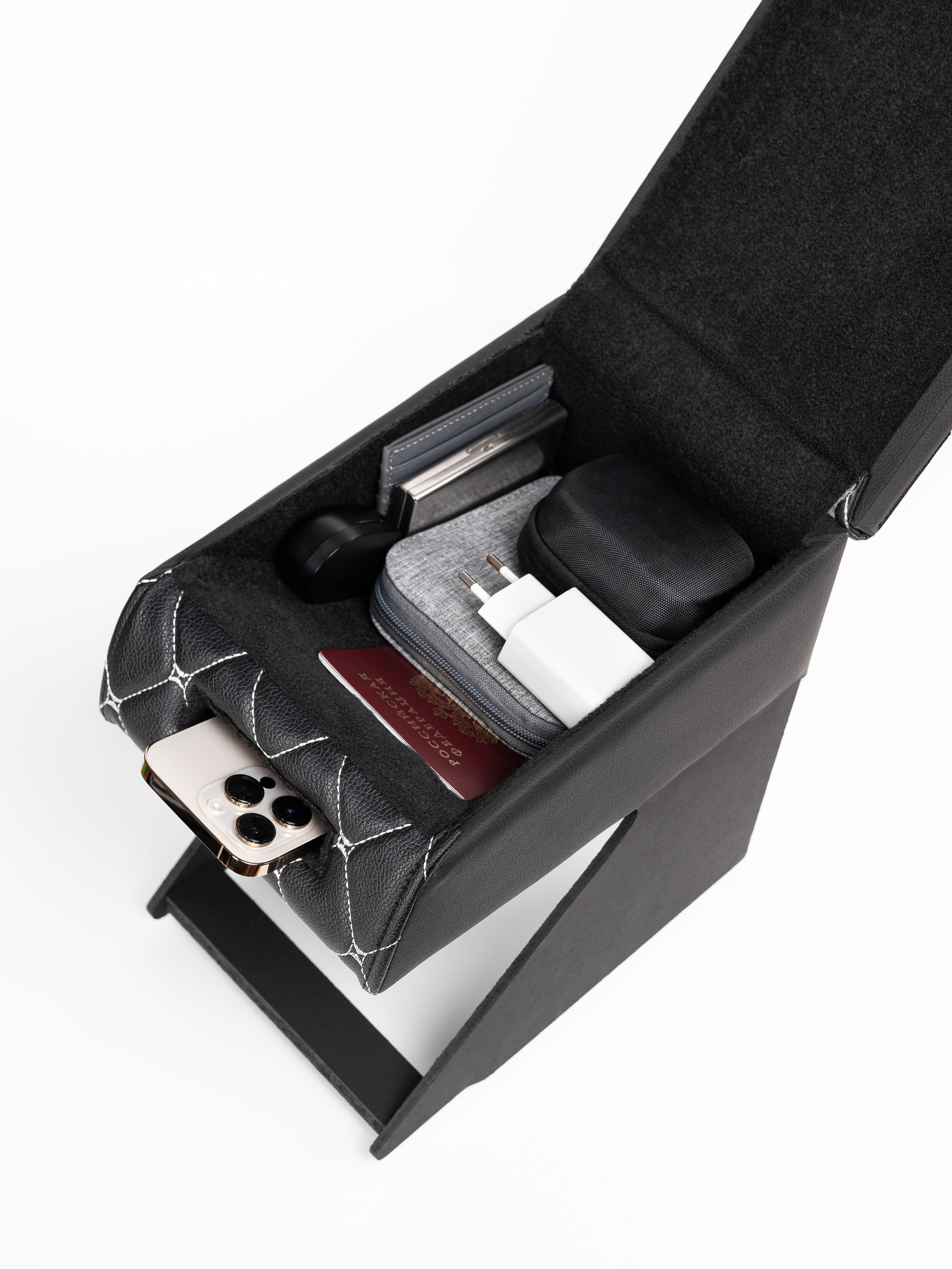 Автоподлокотники предметка стёганые серия 3. Предметный фотограф, фото для маркетплейсов Пятигорск, КМВ