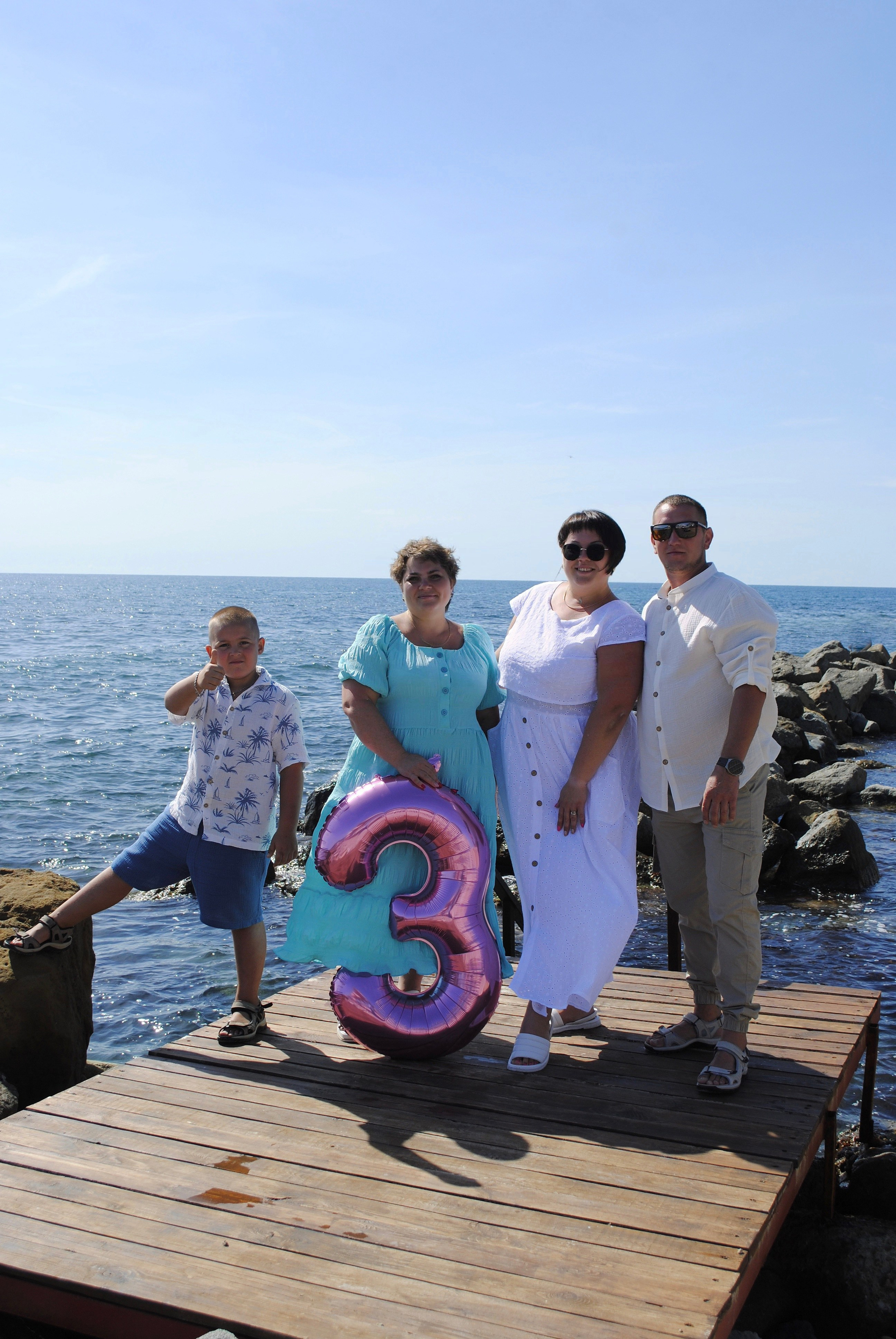 Ася и семья. Фотограф Мария Мусаелян