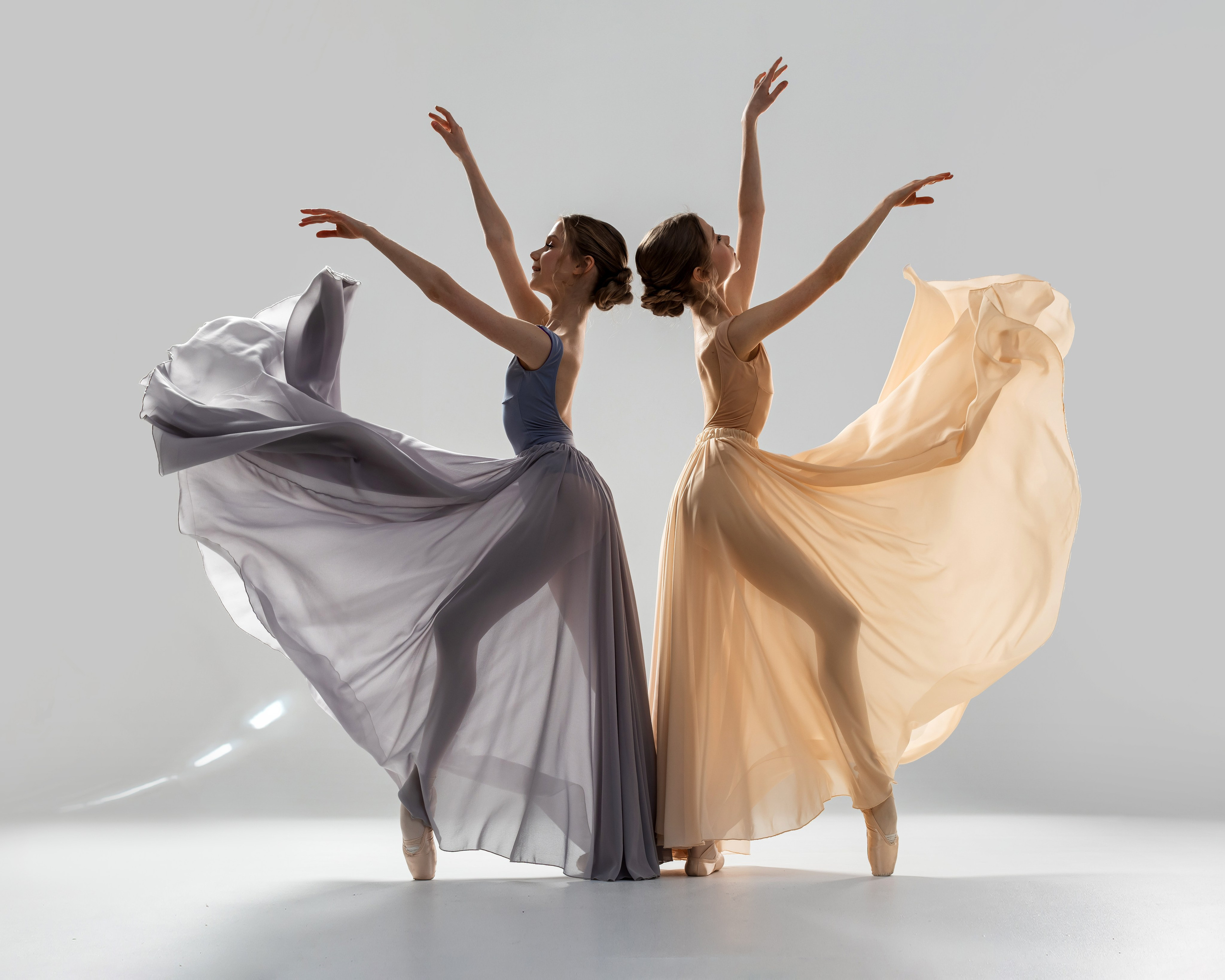 Бежевая воздушная юбка напрокат для фотосессии. Балетный фотограф Алина Ханько — Душа Балета