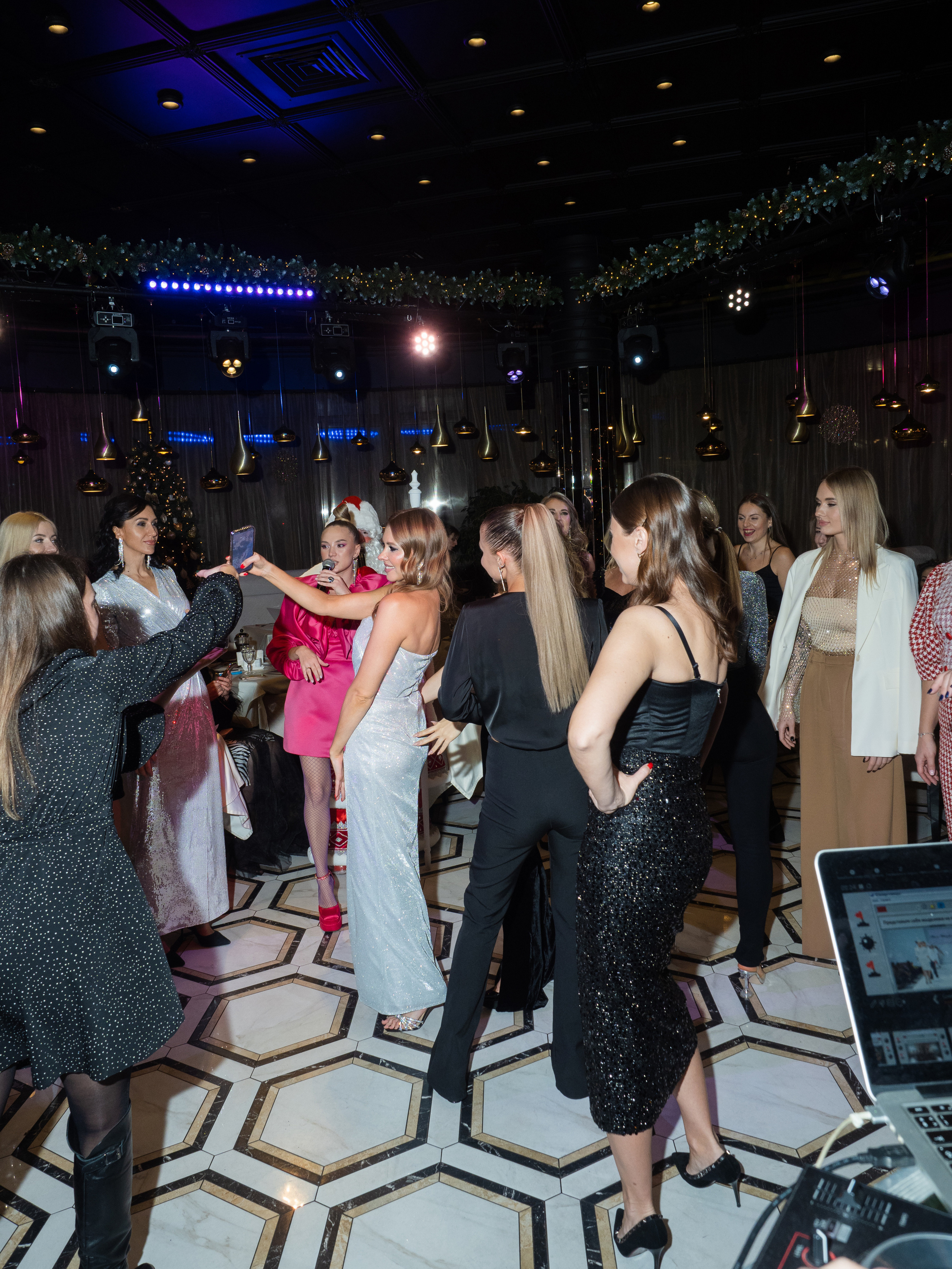 BRUNCH.ROYAL. Свадебный и репортажный фотограф Элина Козырьянова