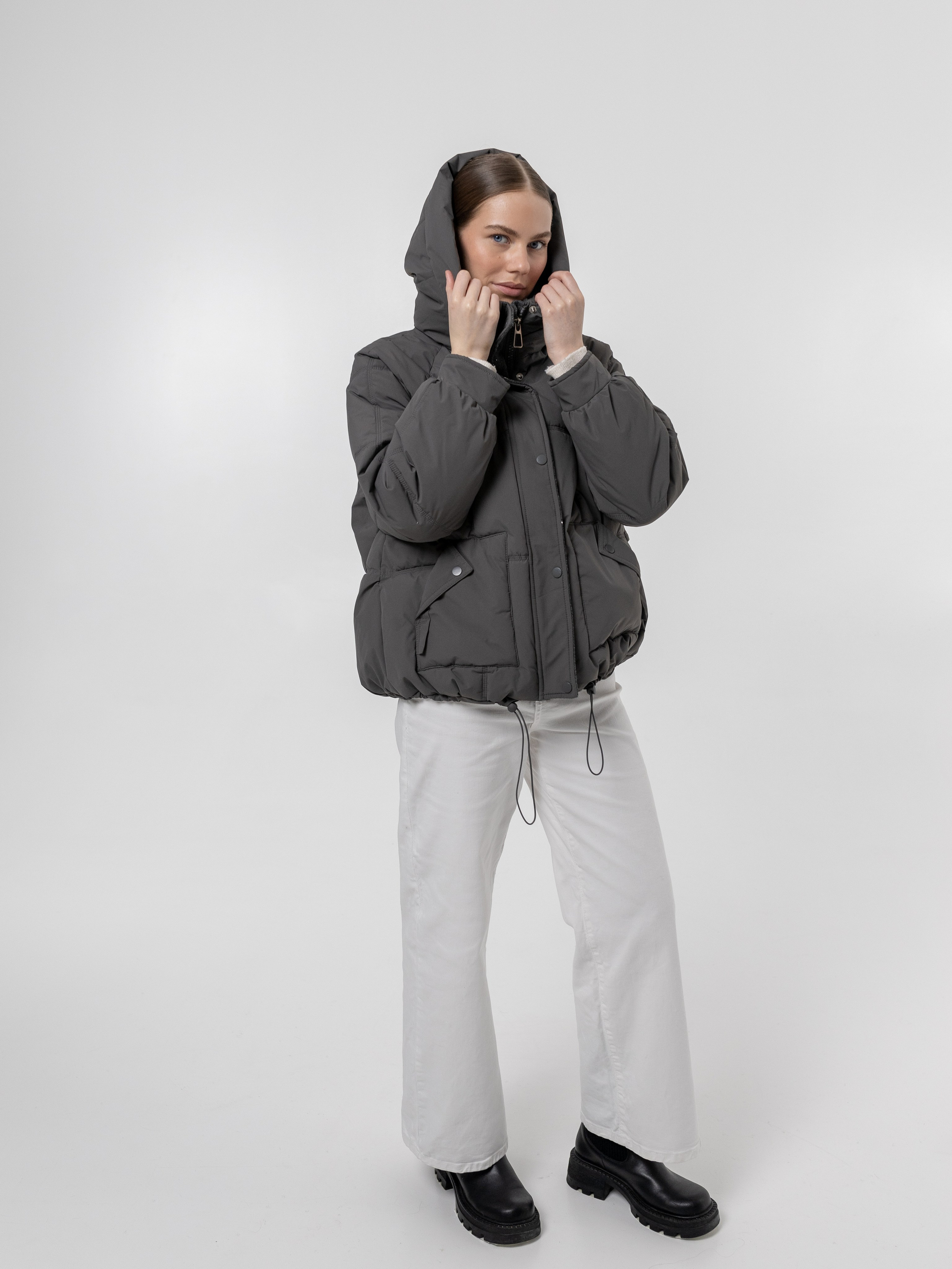 Фотосессии рекламные, маркетплэйсы в Петербурге. Портретный фотограф в Санкт-Петербурге Екатерина Шамрай