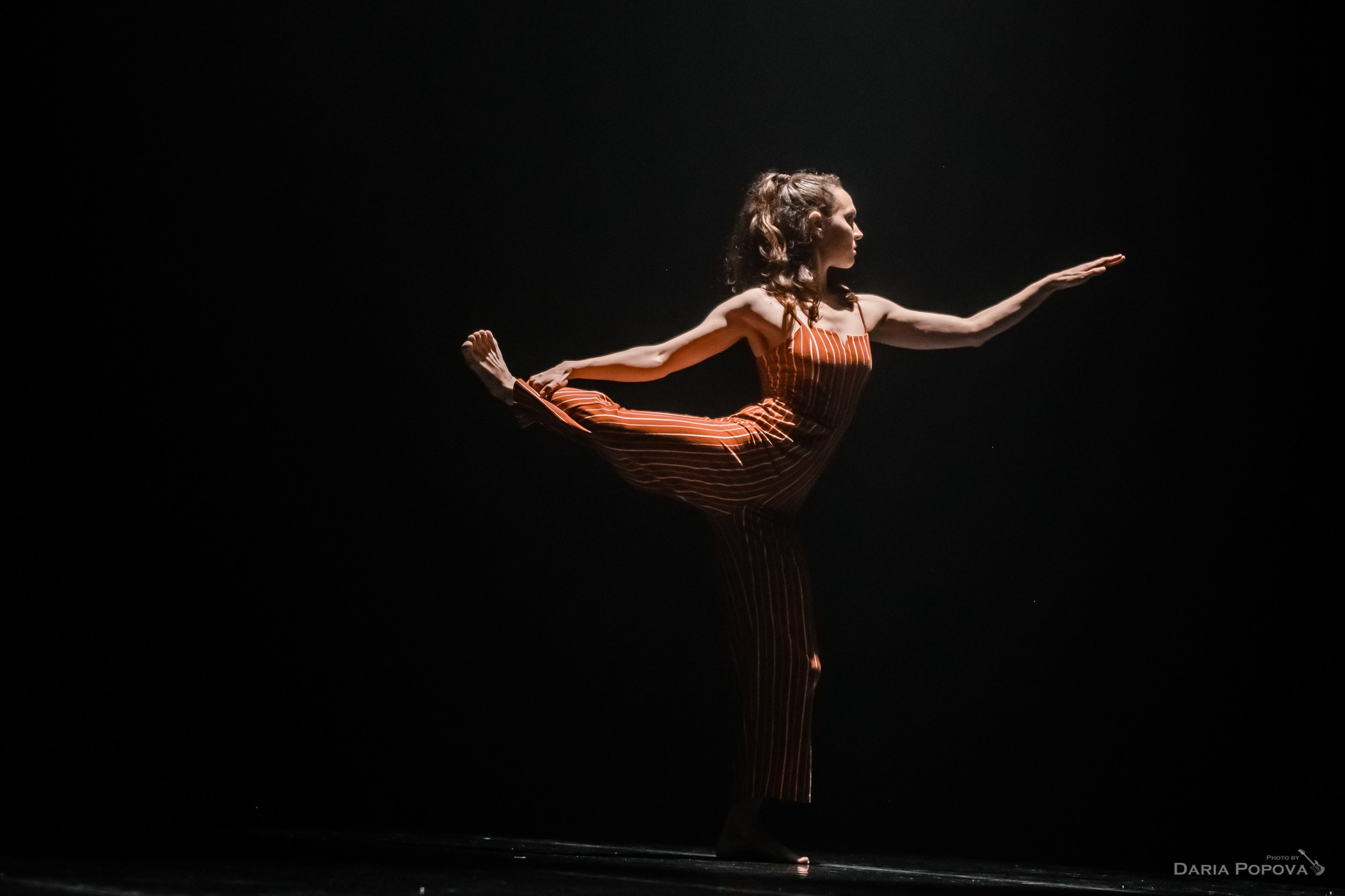 Спектакль «Личность» («Ipsiety»). Художник по свету Максим Сергачев