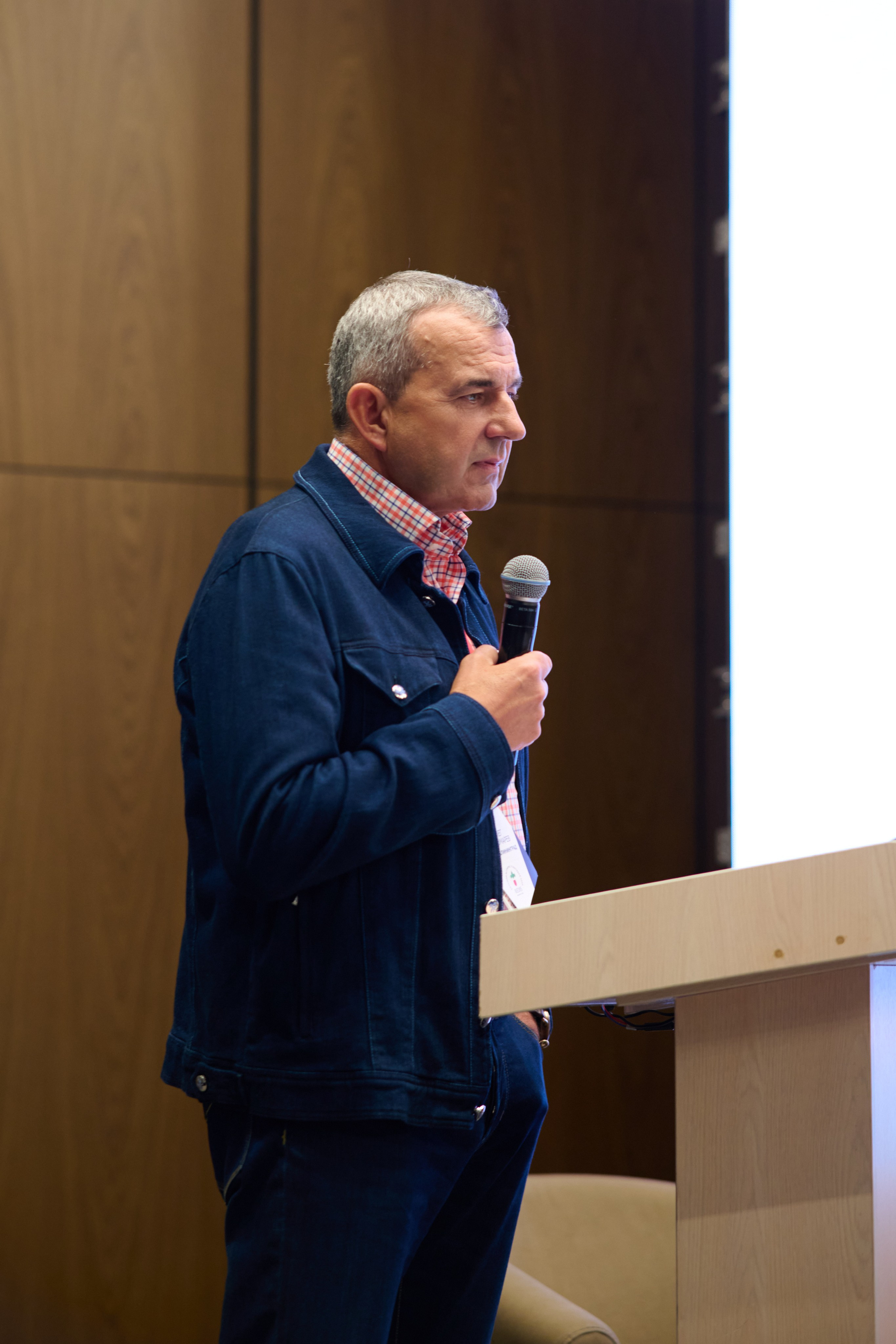 Репортажная съёмка конференции в Москве