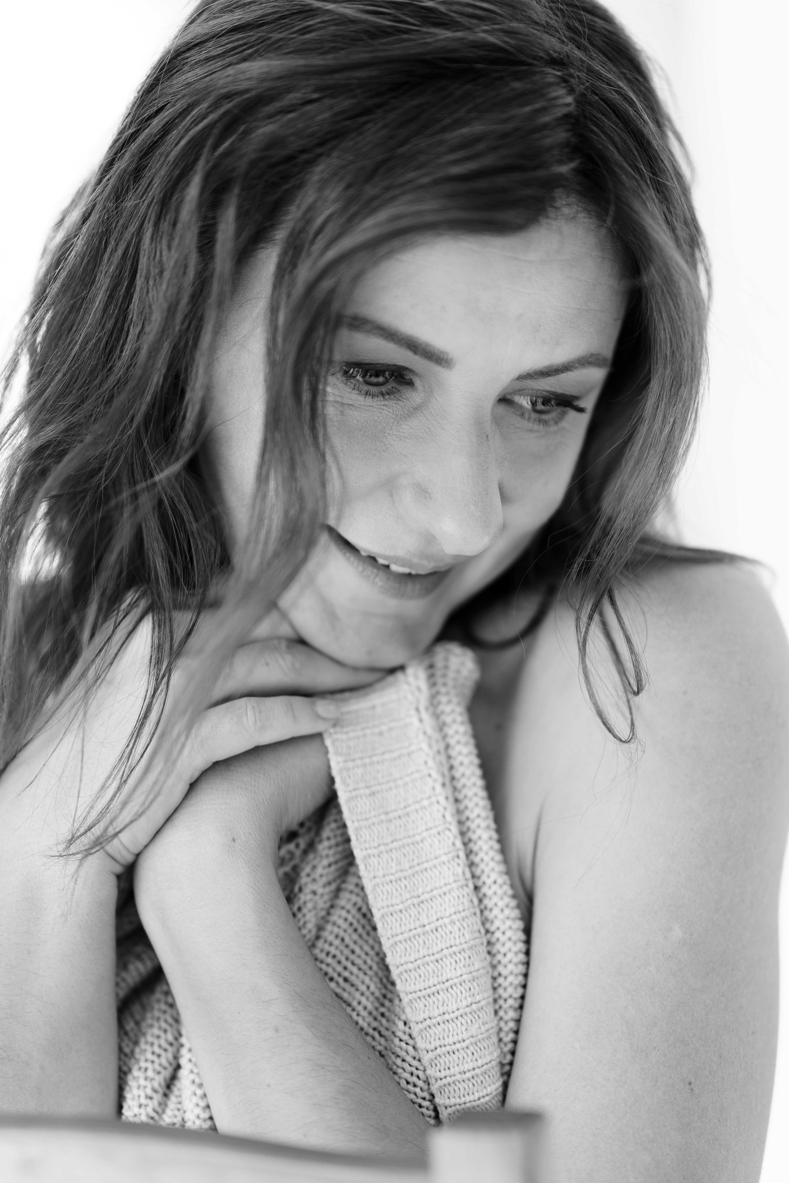 Женский портрет 35+. Женский портретный фотограф 35+ Воронеж. Добро пожаловать в магию ЧБ портрета