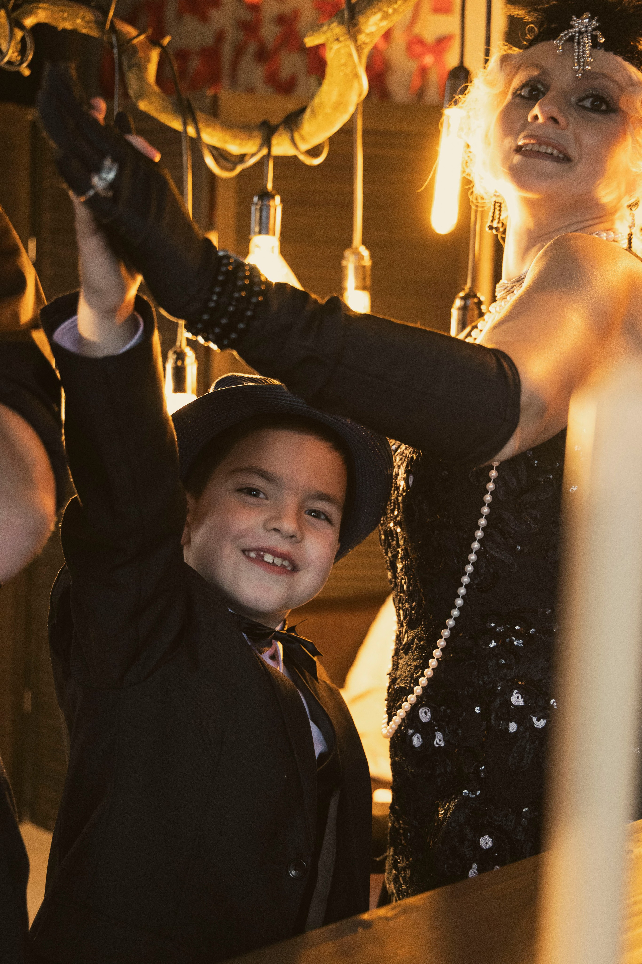 Семья Волковых. Фотограф для маркетплейсов, фотоуслуги в Жуковском Татьяна Марсуверских