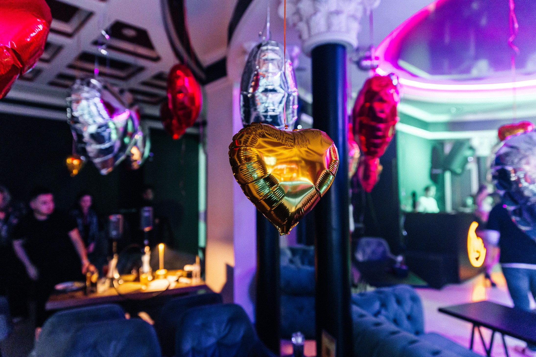 День Влюблённых в лаунж-баре Major 2024. Свадебный, семейный и детский фотограф в Калининграде Елена Кравцова