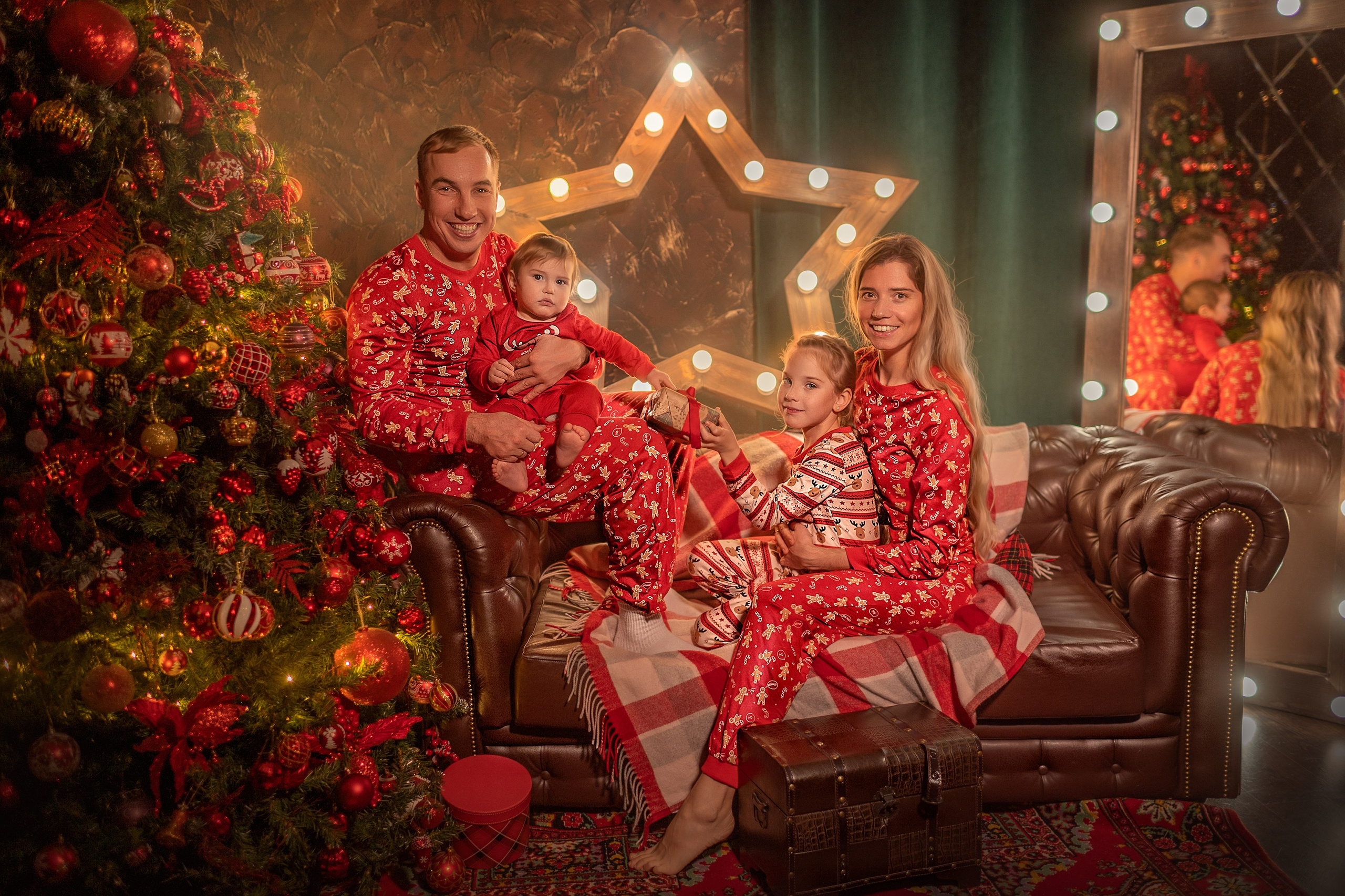 ВСТРЕЧА С САНТОЙ. Семейный фотограф Екатеринбург Лора Мур