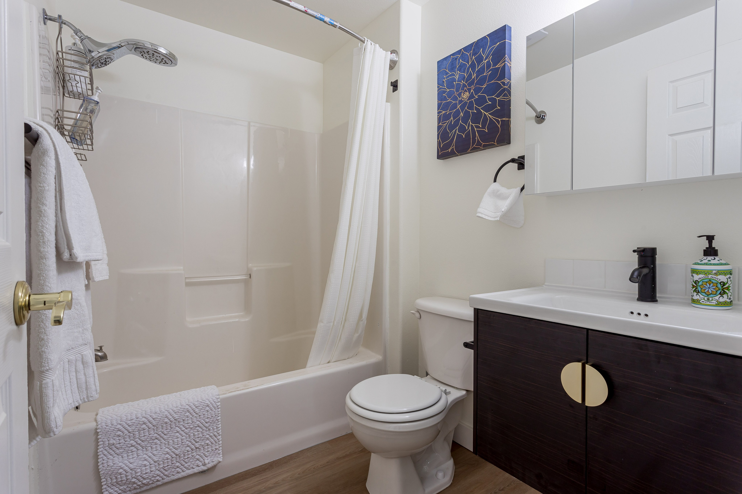 Apartments and houses. Interior photographer Vitalii in Portland and Vancouver