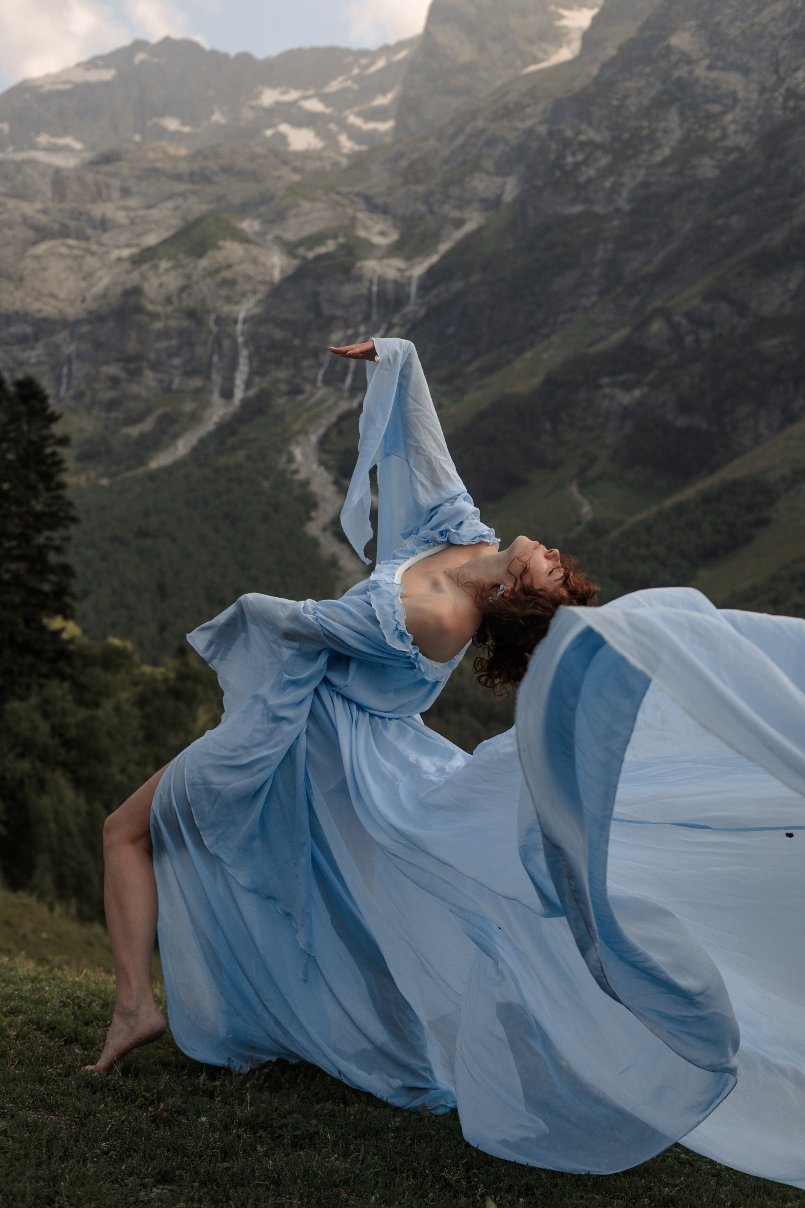 фотосессия в горах· фотограф в горах кавказа· семейная фотосессия в горах· свадебная фотосессия в горах· фотосессия на эльбрусе· фототур в горы· фотограф на природе· фотосъемка в стиле натура· портрет на природе· выездная фотосессия,свадьба в горах,свадебный фотограф в горах,фотограф Домбай,фотограф Архыз,фотограф Эльбрус,фототур в горы,фототур Кавказ