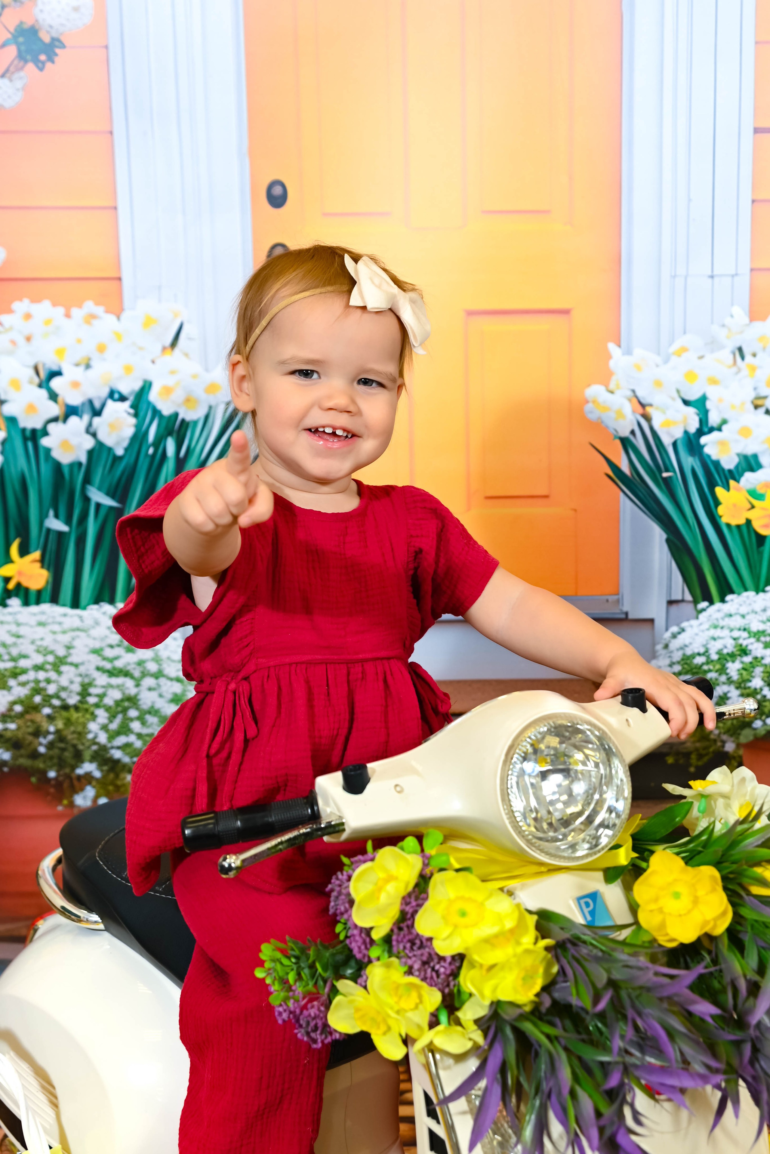 Весеннее настроение. Выпускные альбомы для детских садов Санкт-Петербург