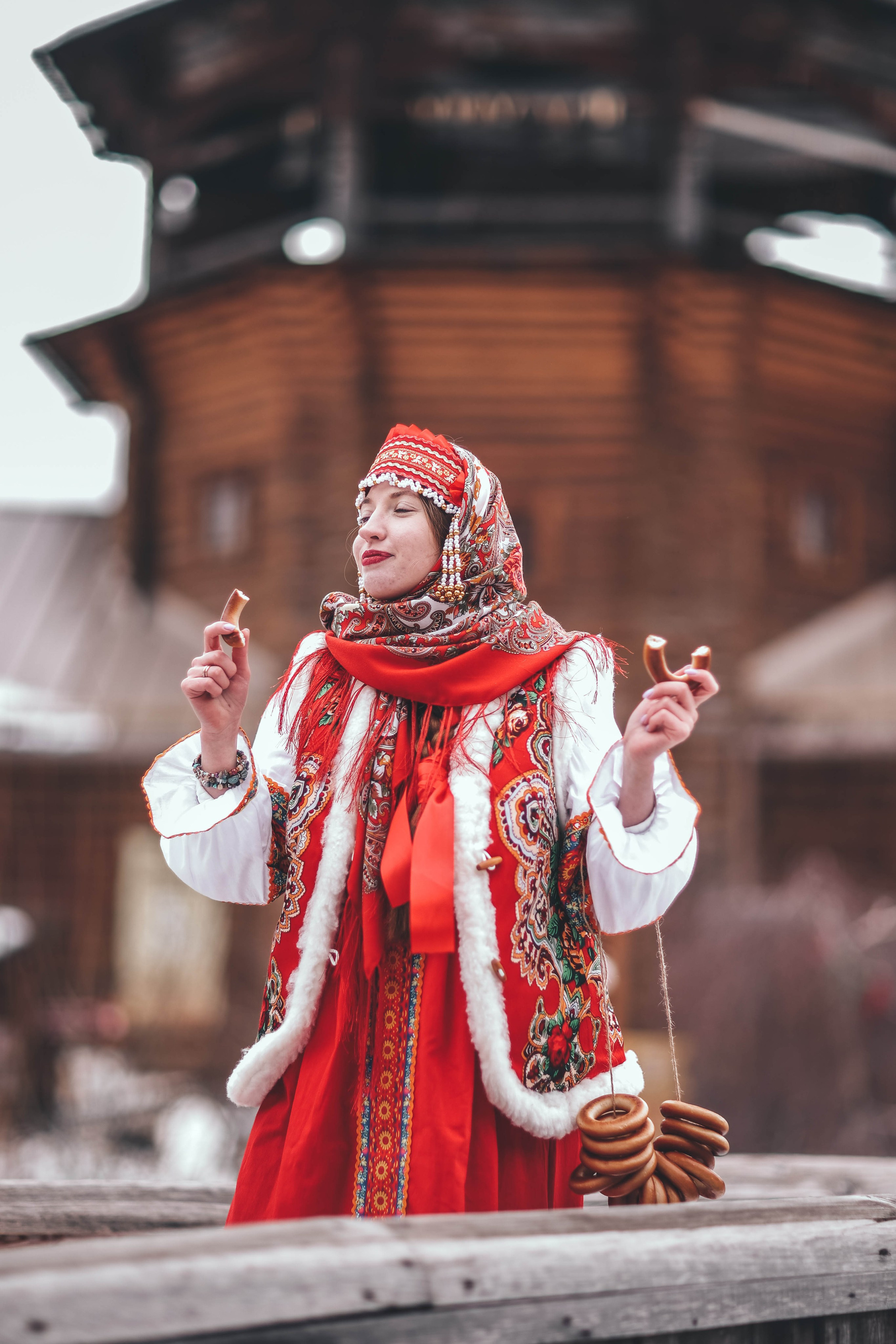 Широкая Масленица, уличная фотосессия в старо-русском стиле. Профессиональный фотограф в Москве, Подмосковье