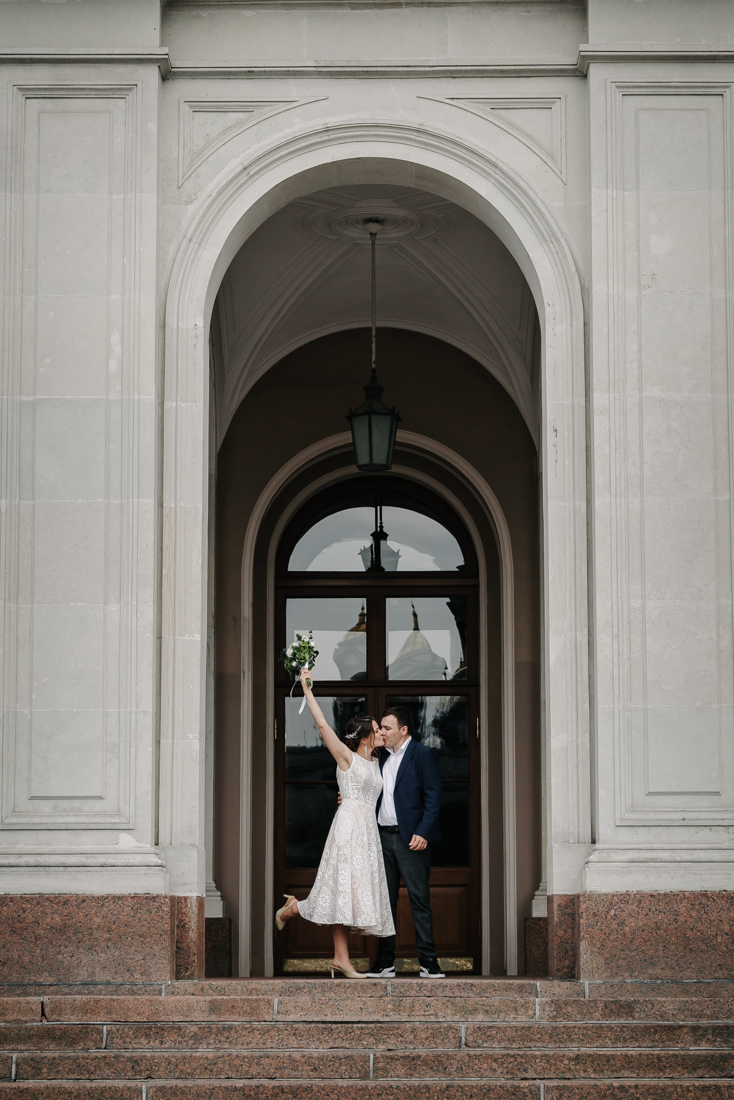 ДВОРЕЦ № 1 | Июль, Исаакиевская площадь. Свадебный фотограф в Санкт-Петербурге Полина Корзухина