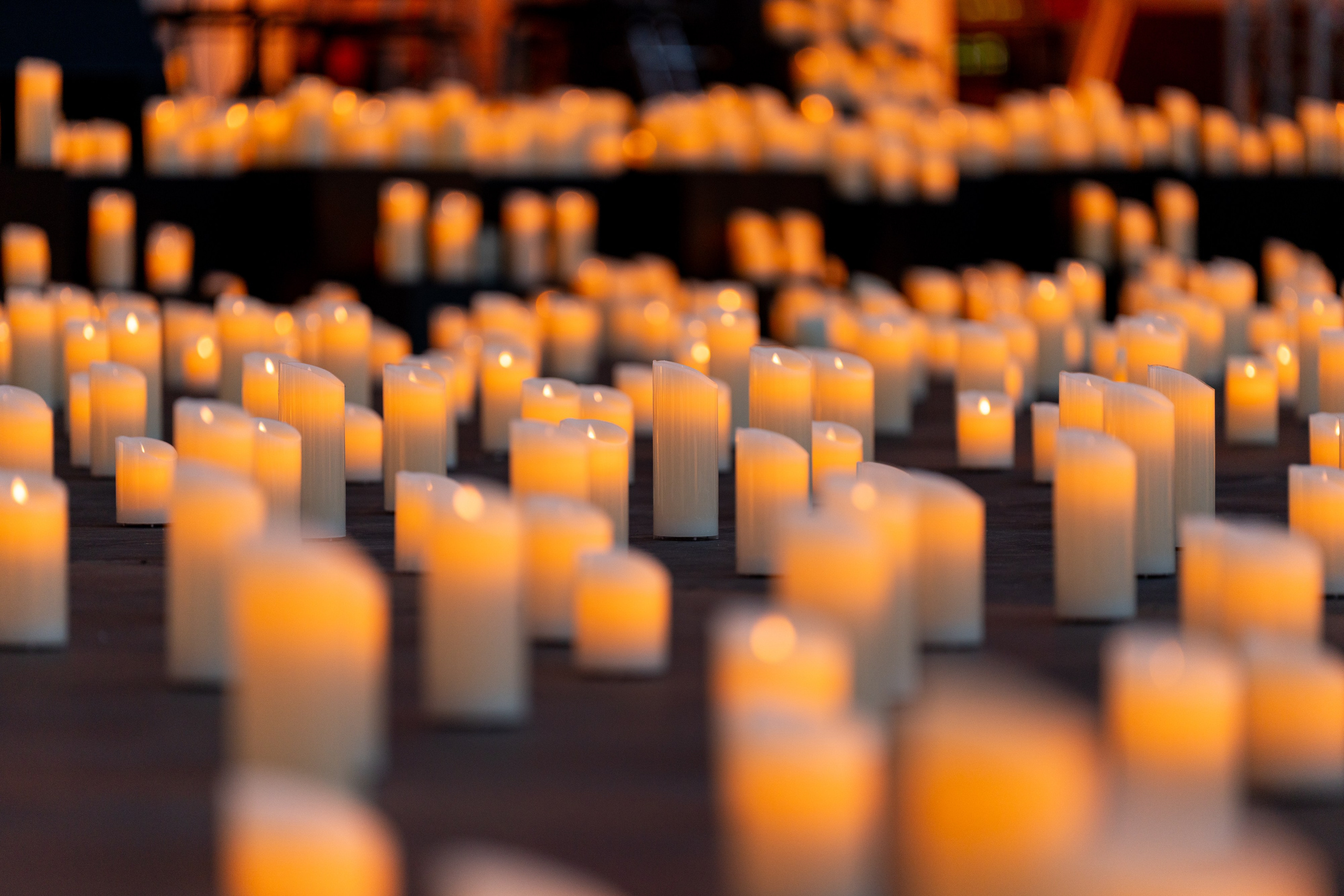 Симфонический оркестр Lumisfera при свечах. Фотограф Никита Комаров