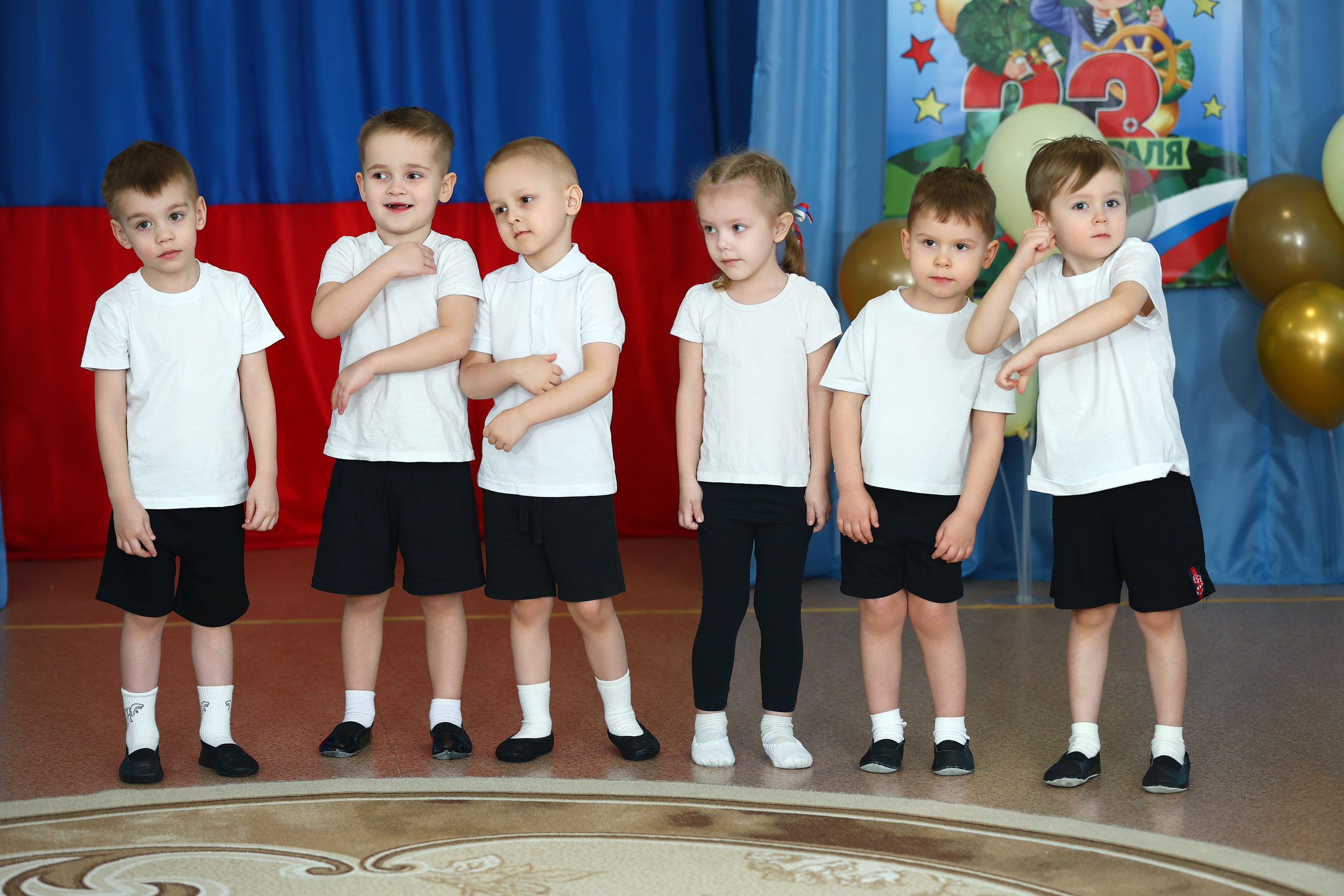 23 февраля. Выпускные Альбомы Омск