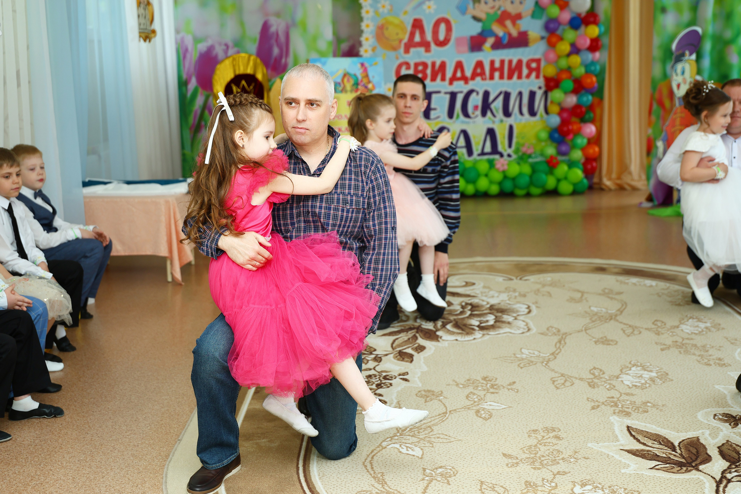 Выпускной в детском саду. Выпускные Альбомы Омск