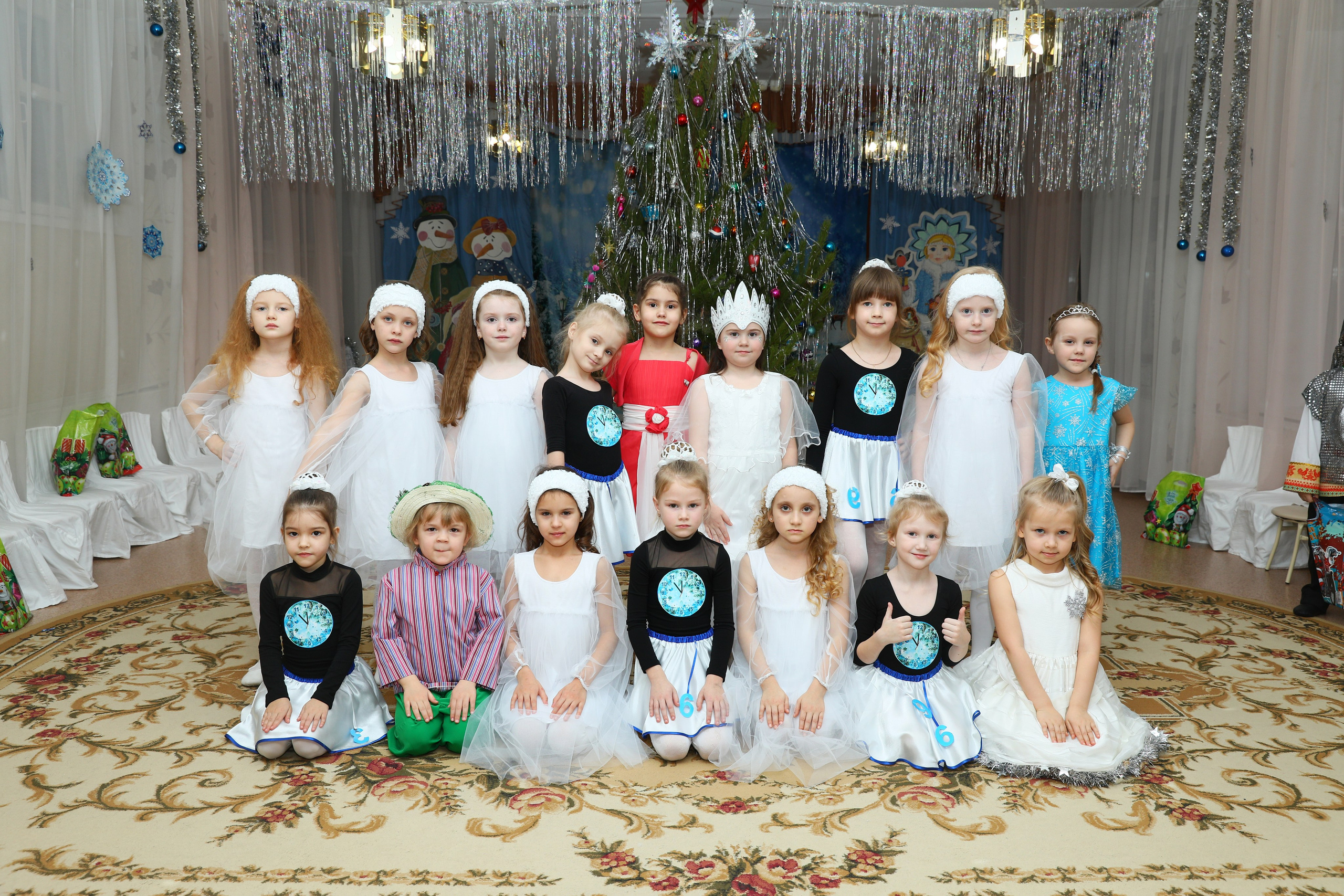 Новогодняя съёмка. Выпускные Альбомы Омск