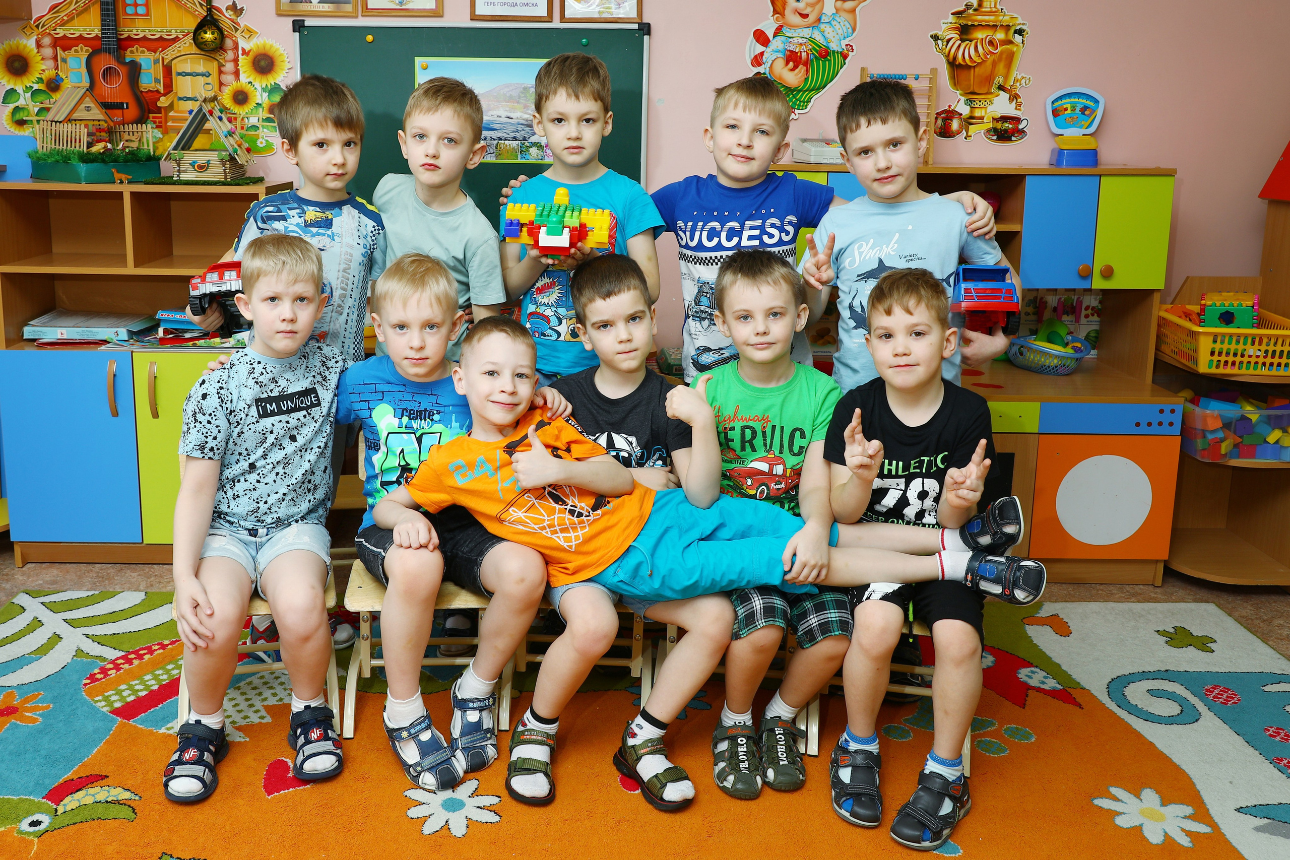Съёмка в группе. Выпускные Альбомы Омск