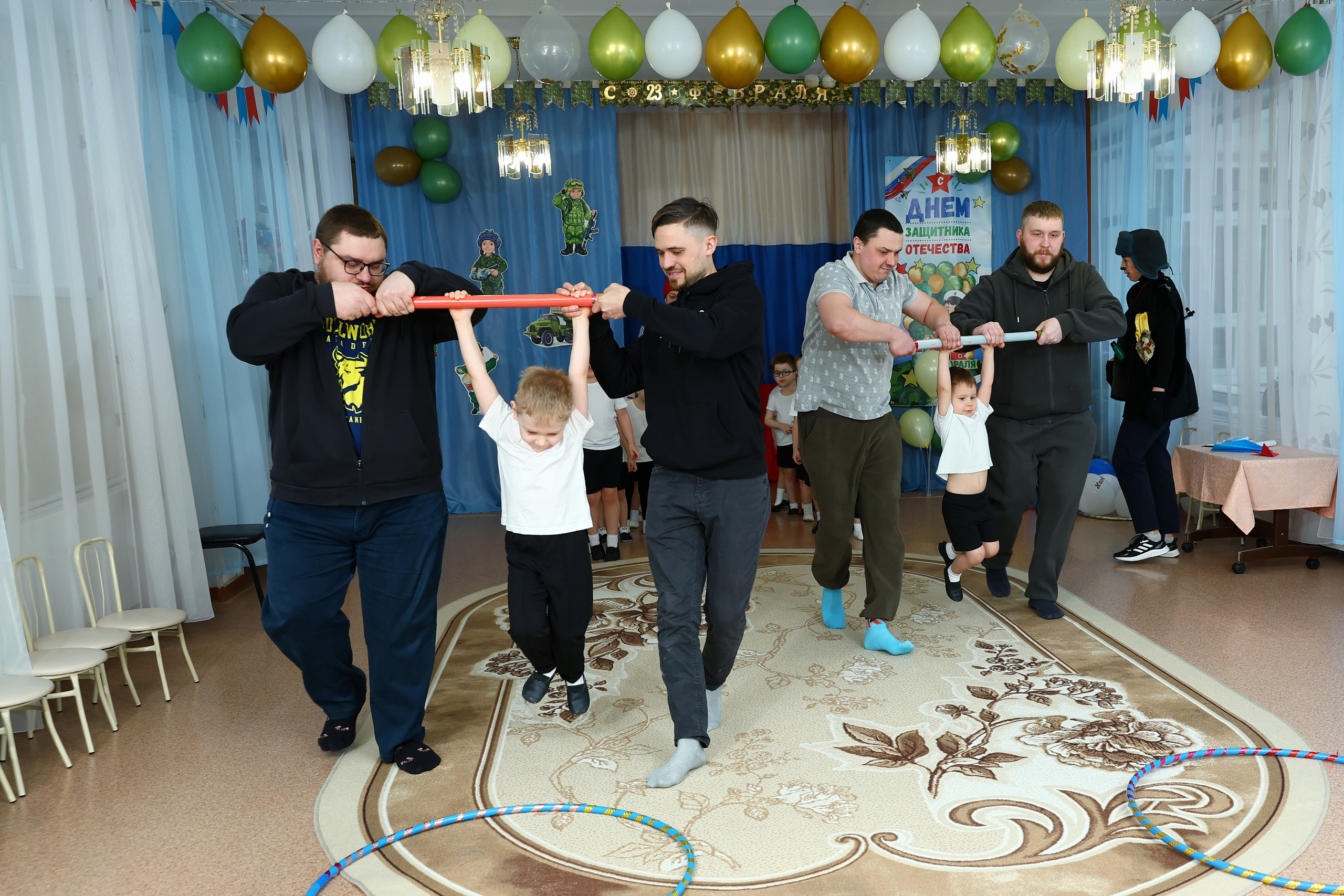 23 февраля. Выпускные Альбомы Омск