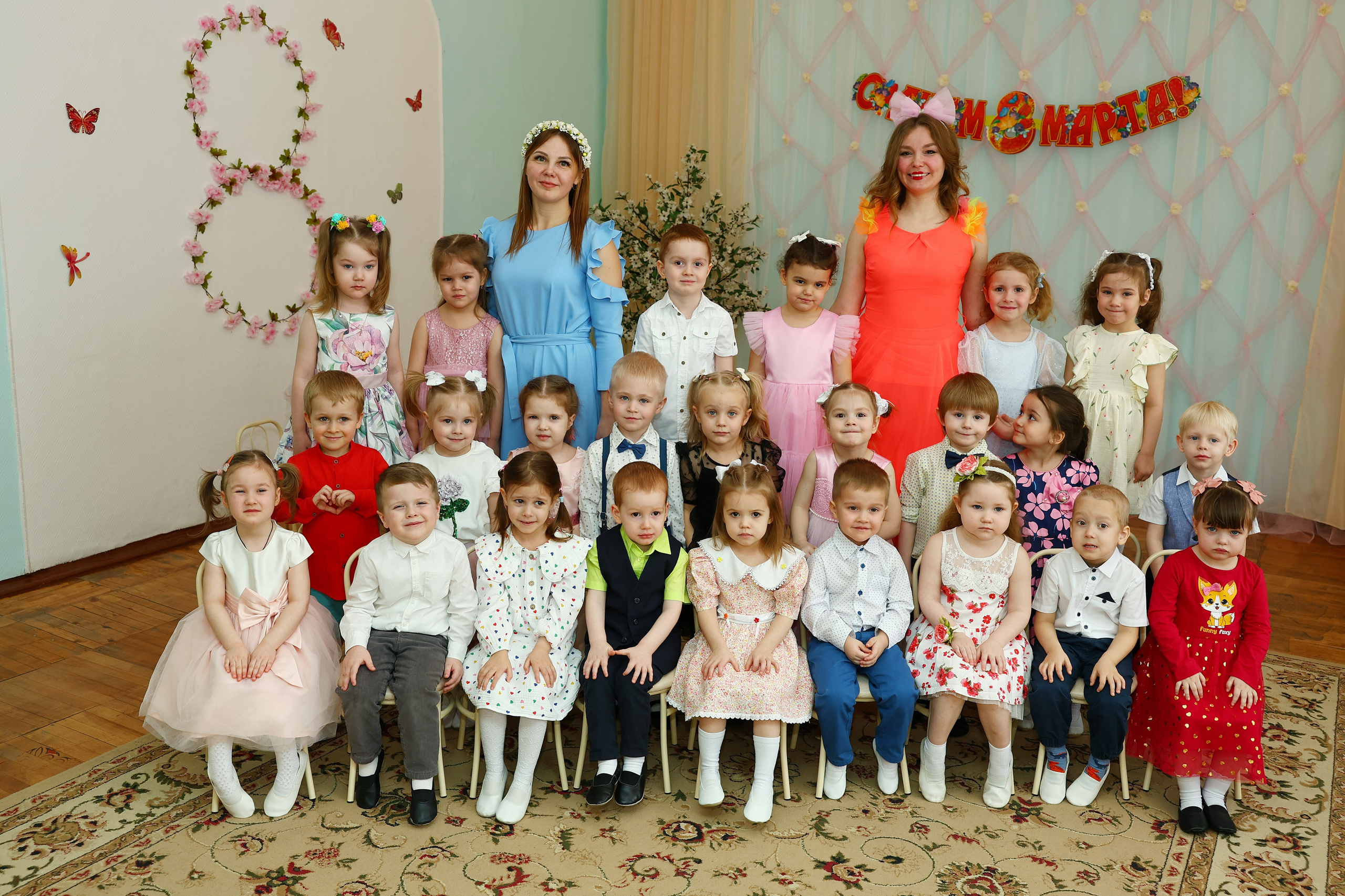 8 марта. Выпускные Альбомы Омск