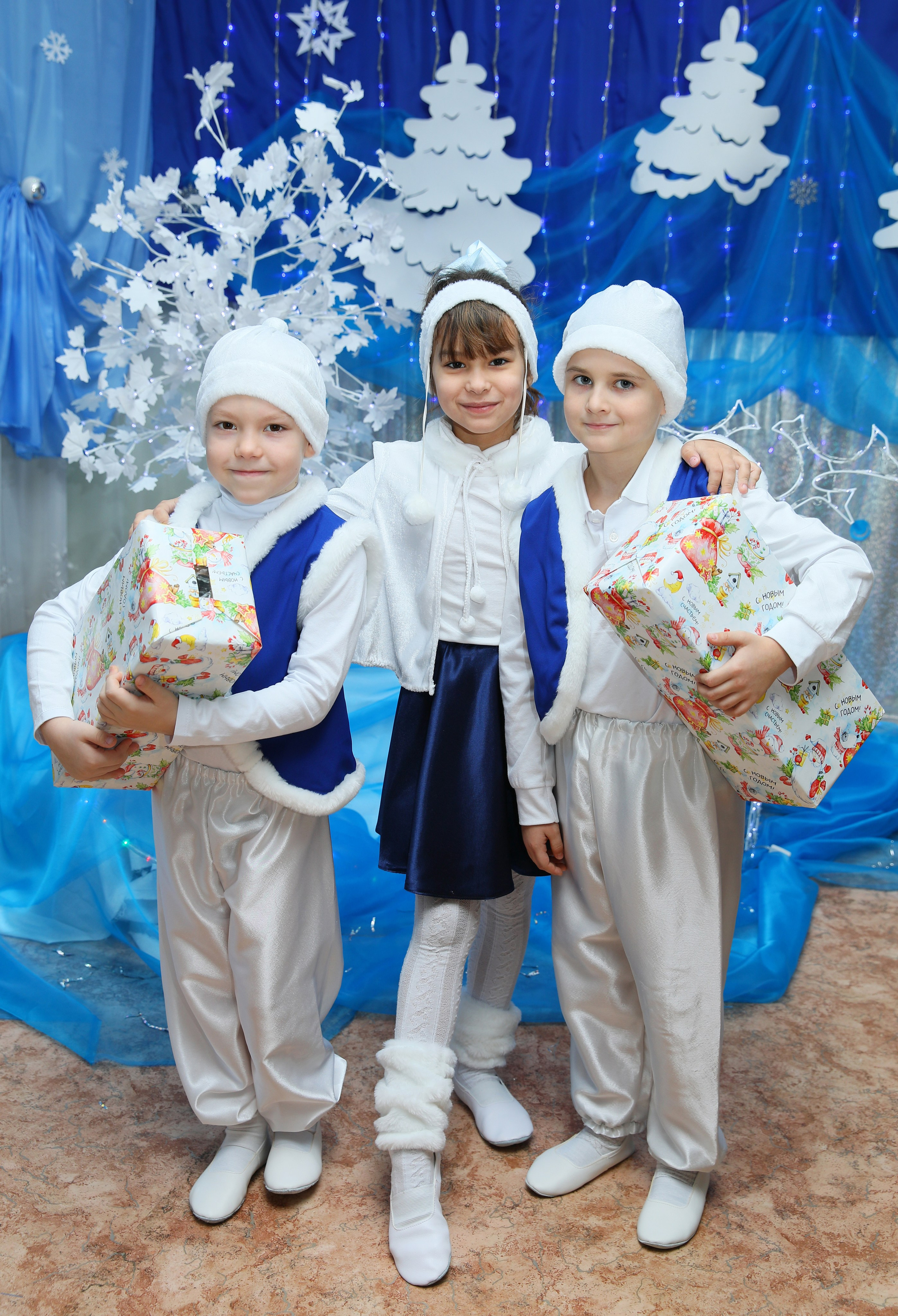 Новогодняя съёмка. Выпускные Альбомы Омск