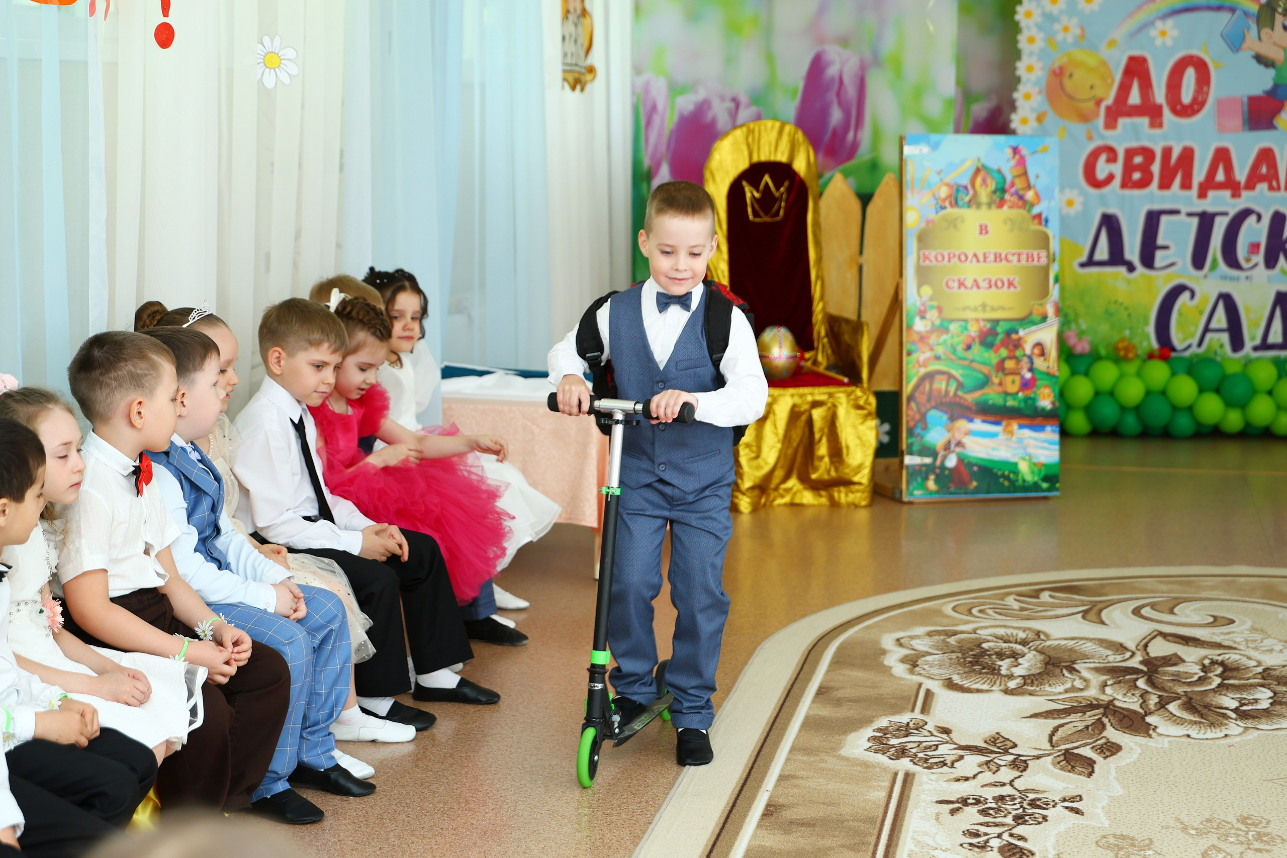 Выпускной в детском саду. Выпускные Альбомы Омск