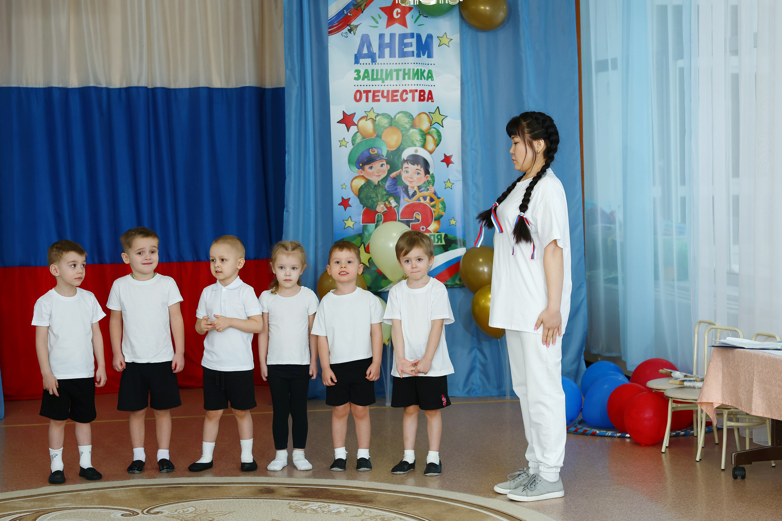 23 февраля. Выпускные Альбомы Омск