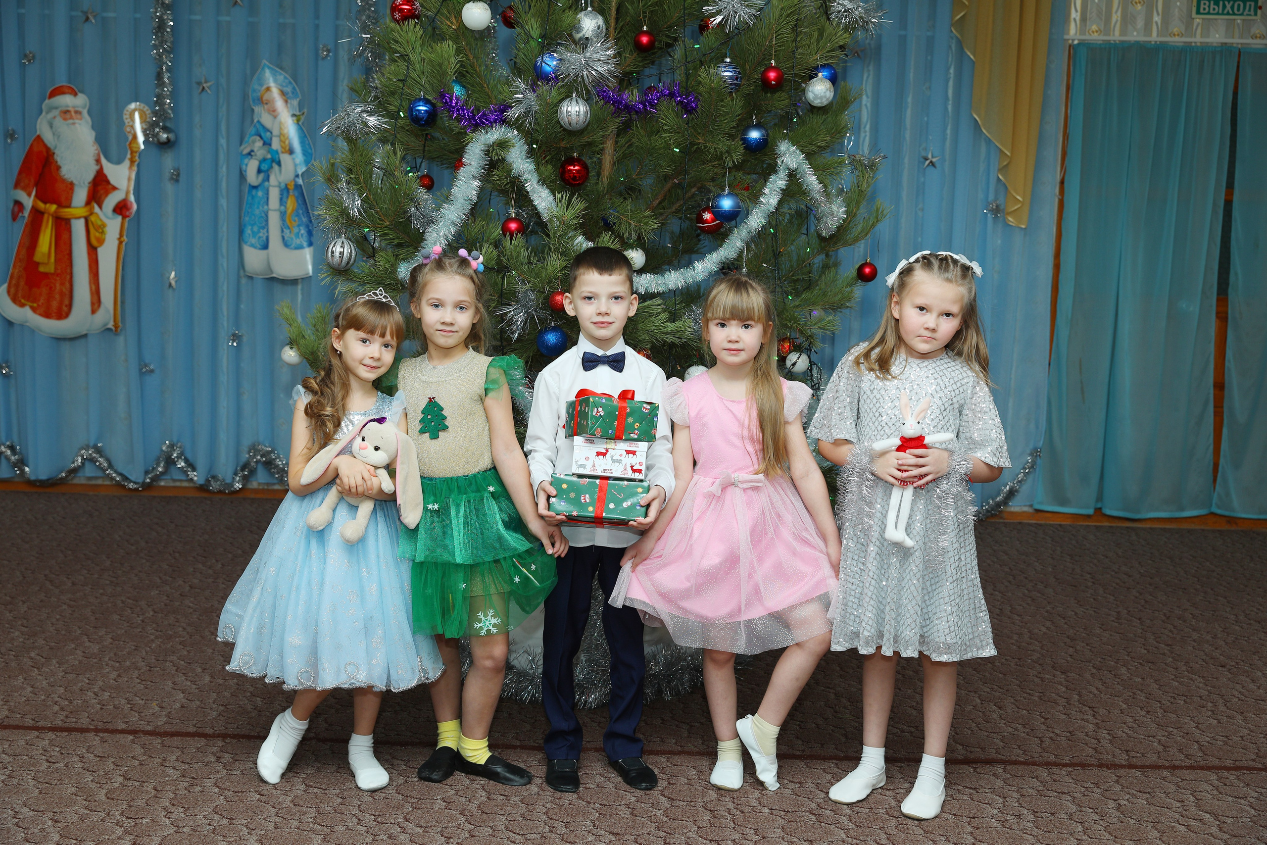 Новогодняя съёмка. Выпускные Альбомы Омск