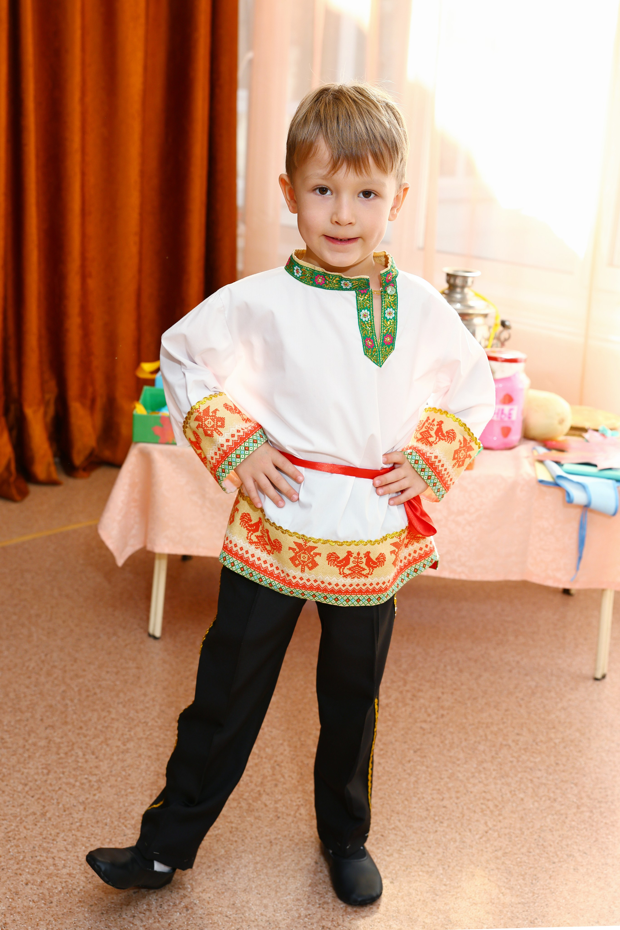 Осенний утренник. Выпускные Альбомы Омск
