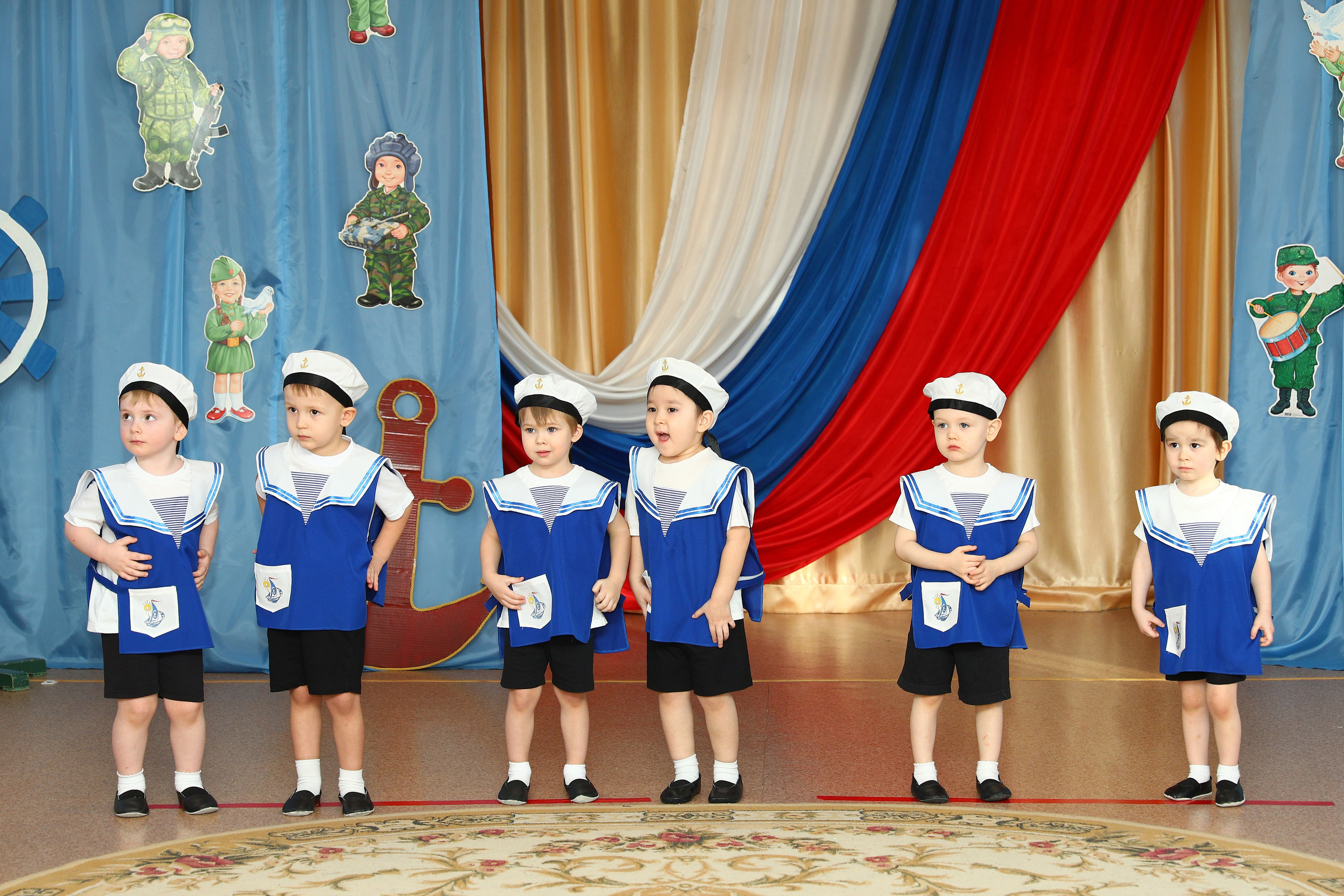 23 февраля. Выпускные Альбомы Омск