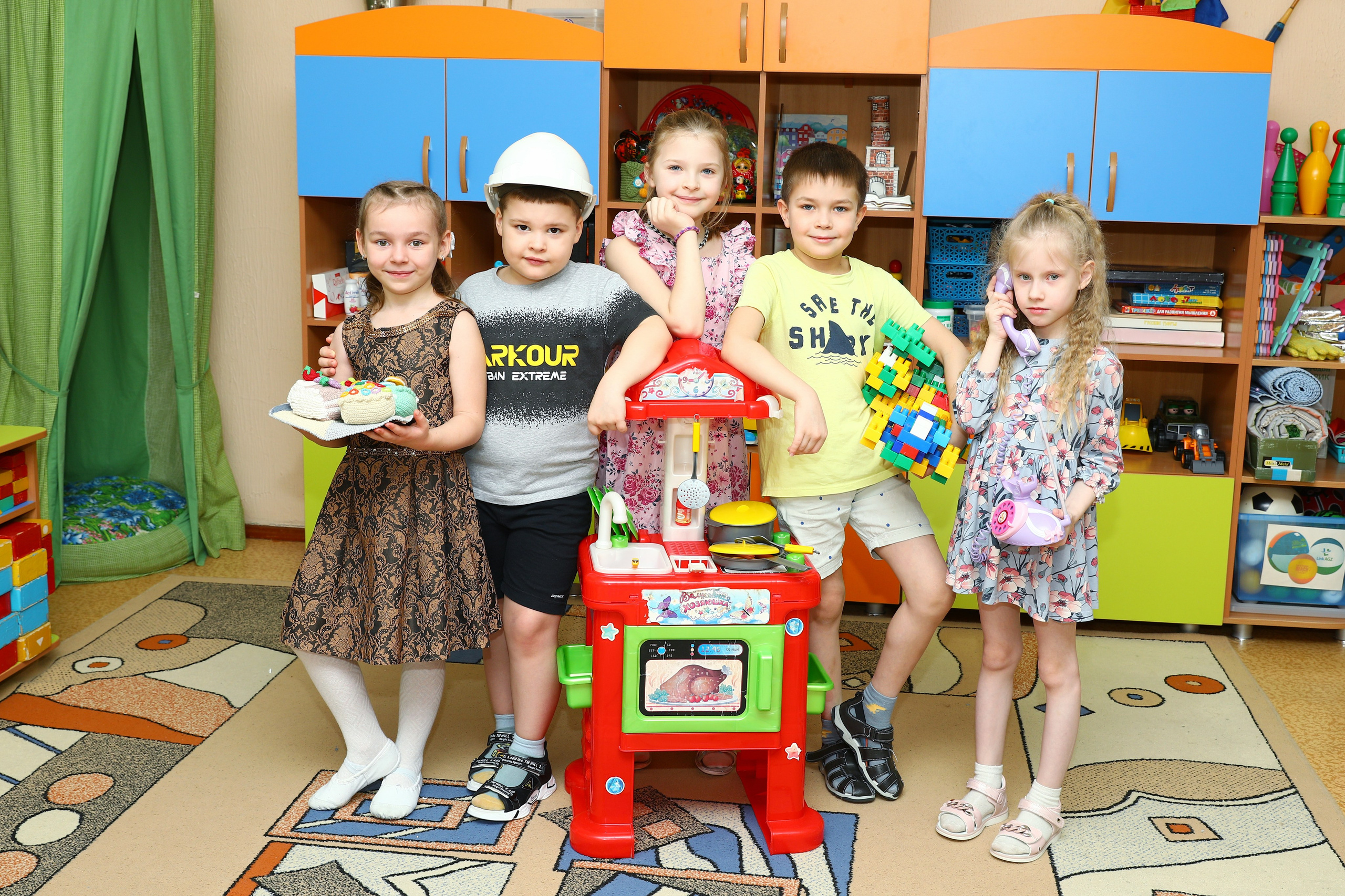 Съёмка в группе. Выпускные Альбомы Омск