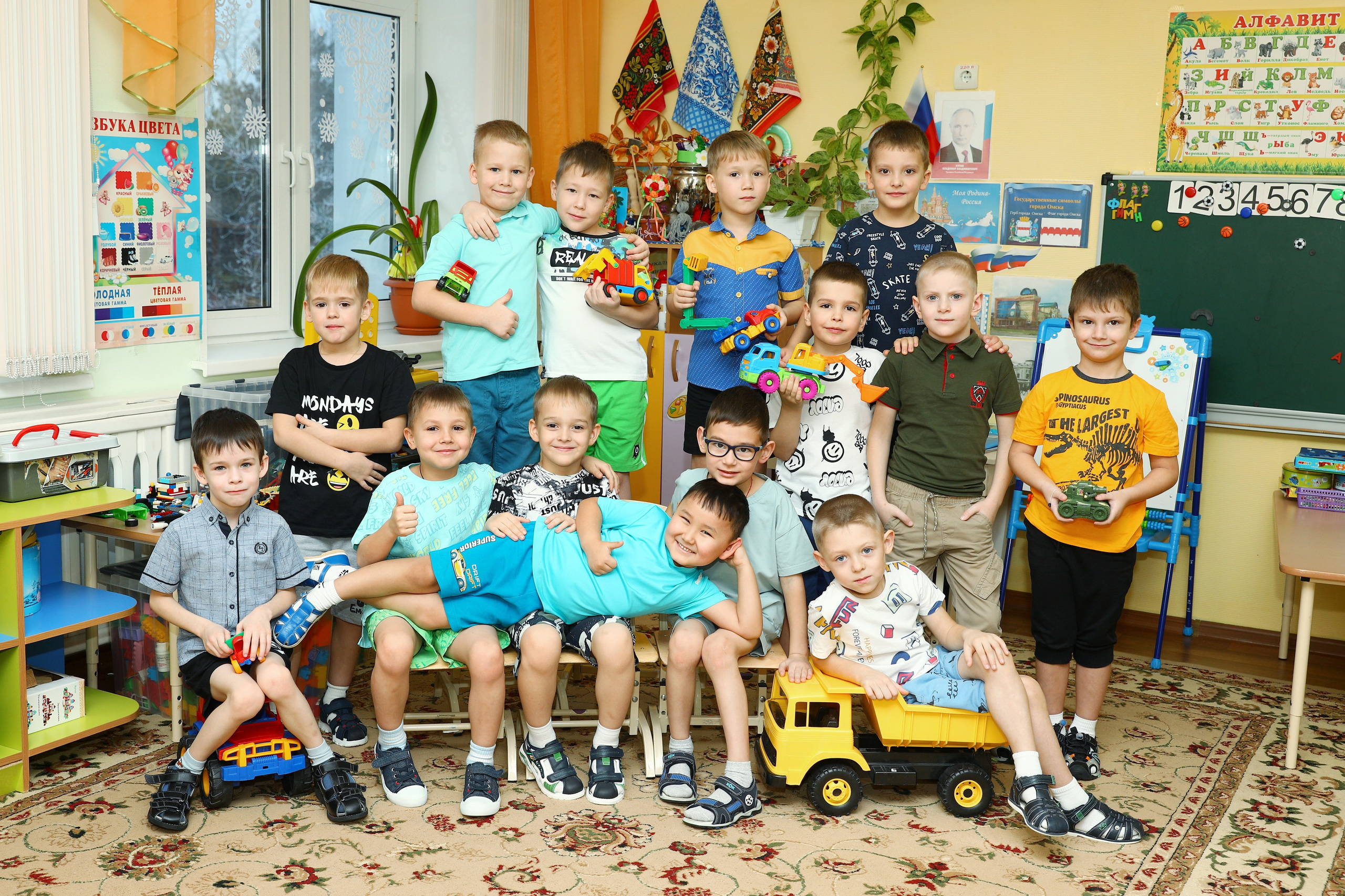 Съёмка в группе. Выпускные Альбомы Омск