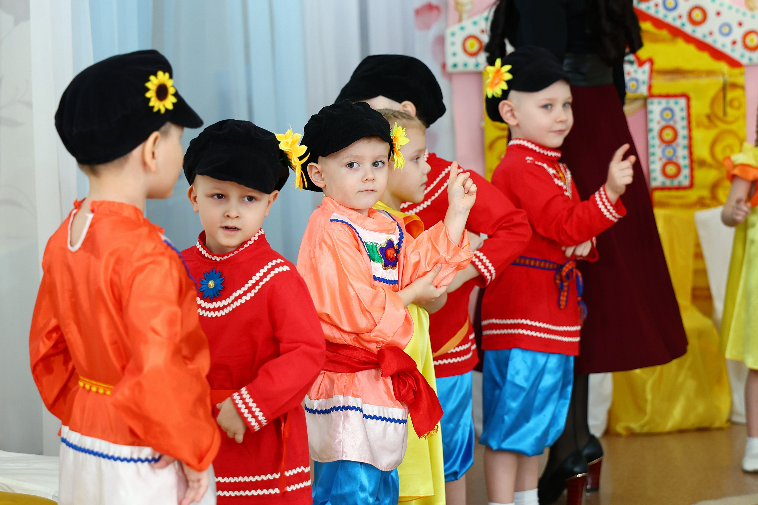 8 марта. Выпускные Альбомы Омск