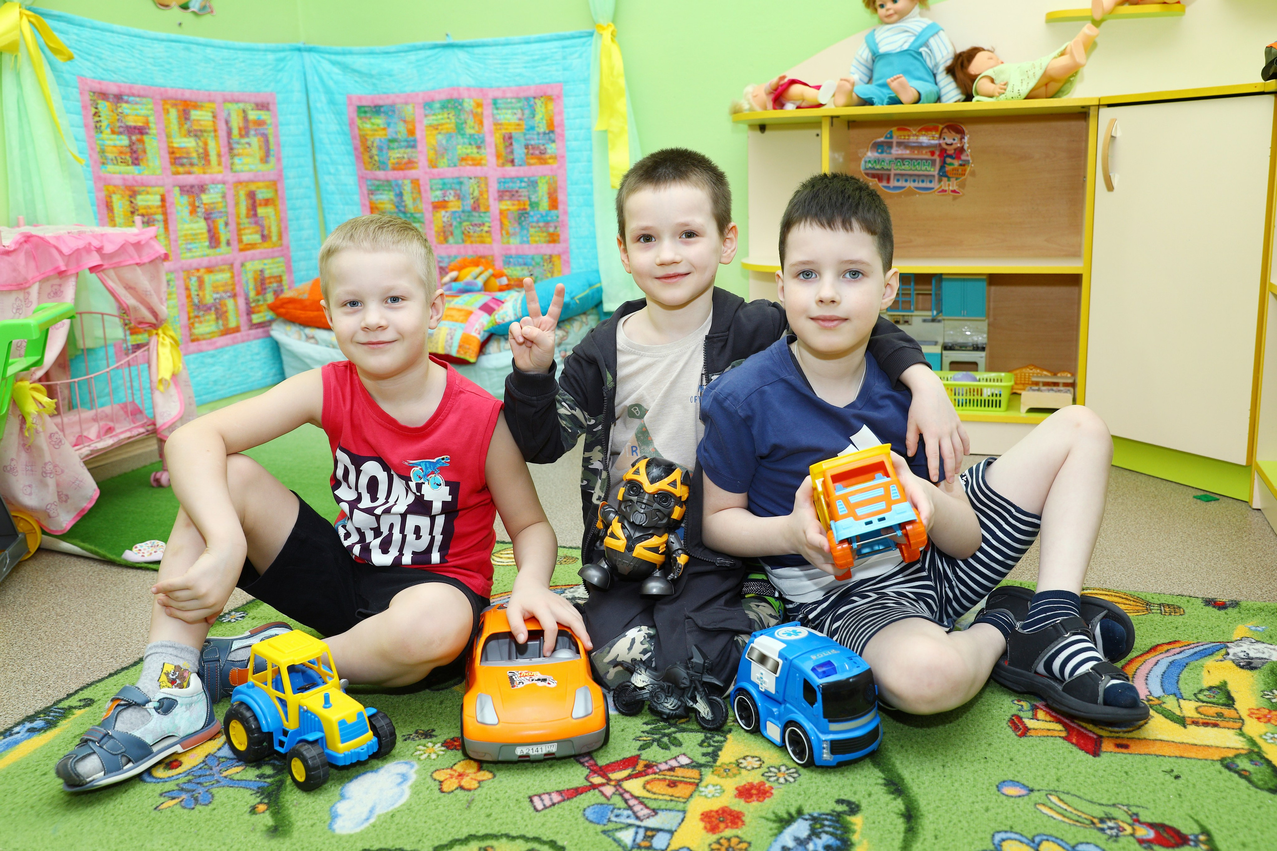Съёмка в группе. Выпускные Альбомы Омск
