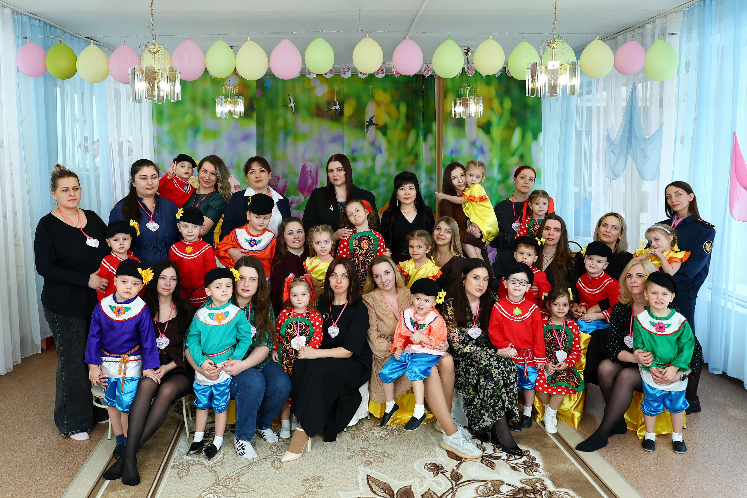 8 марта. Выпускные Альбомы Омск