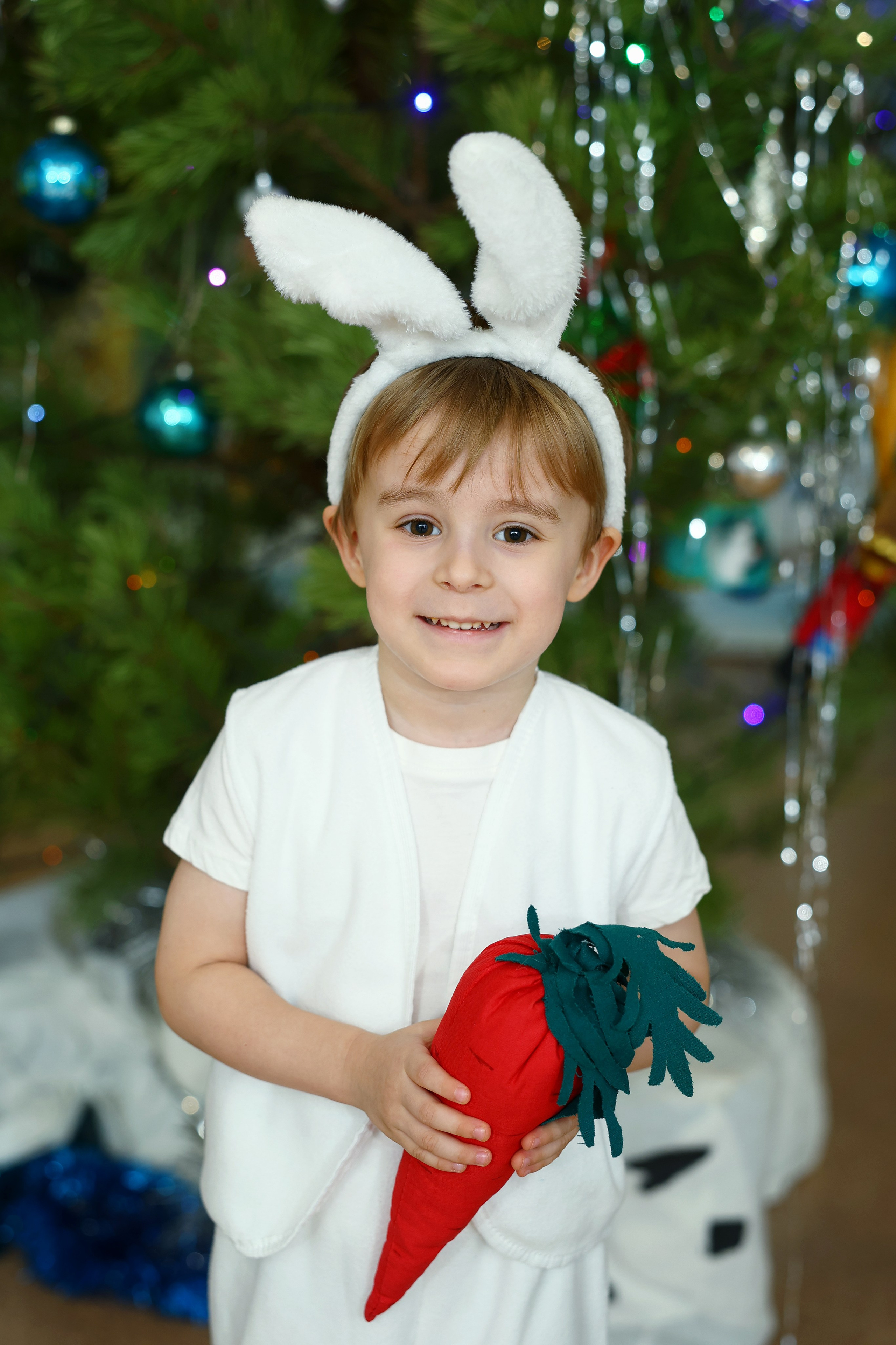 Новогодний утренник. Выпускные Альбомы Омск
