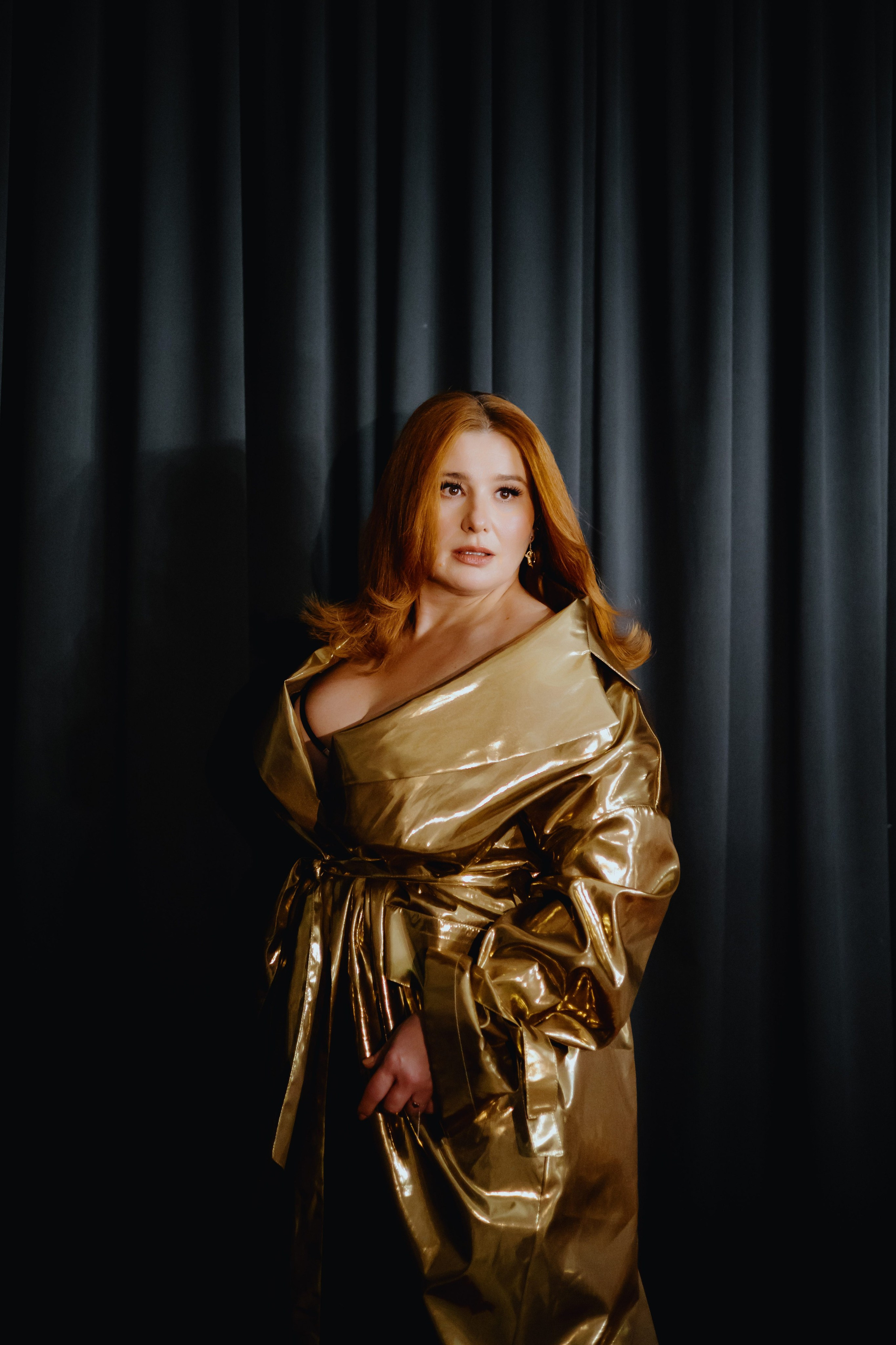 Backstage для журнала «Караван историй» с Юлией Куварзиной. Фотограф в Москве и Санкт-Петербурге Дарина