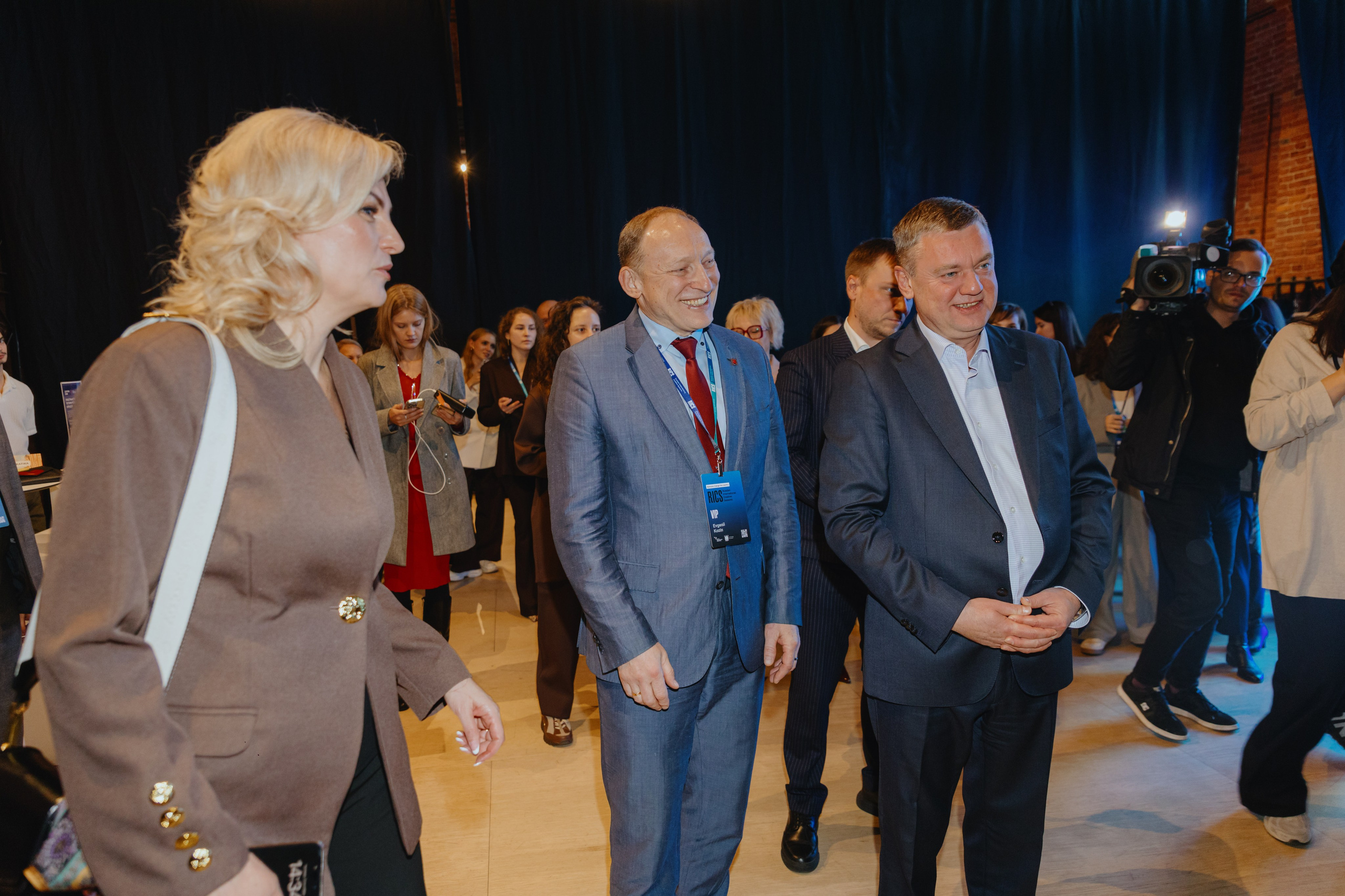 Международная конференция по креативной экономике 2025. Фотограф в Москве и Санкт-Петербурге Дарина