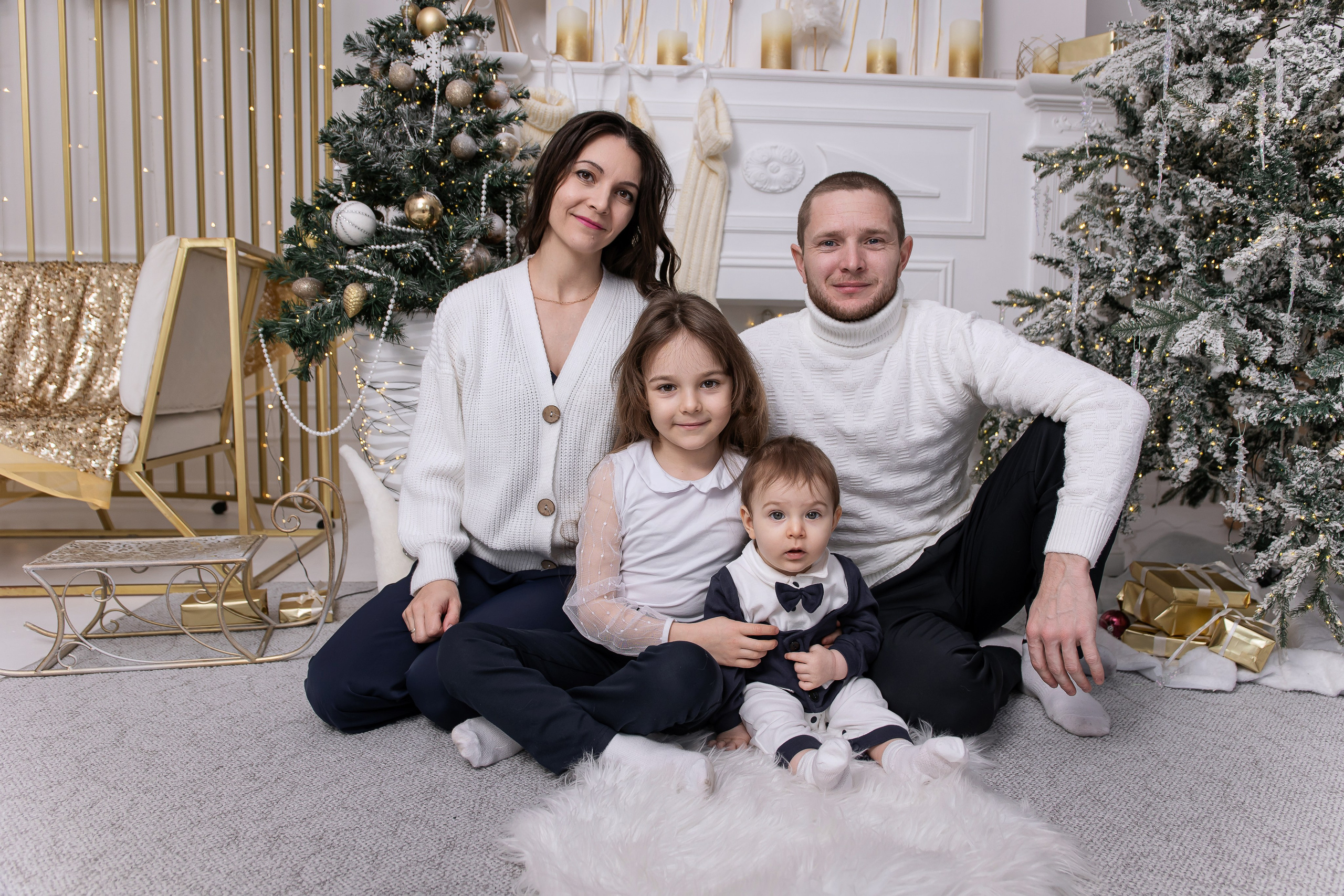 Новый год (Декабрь 2023). Свадебный фотограф в Омске Яна Савина