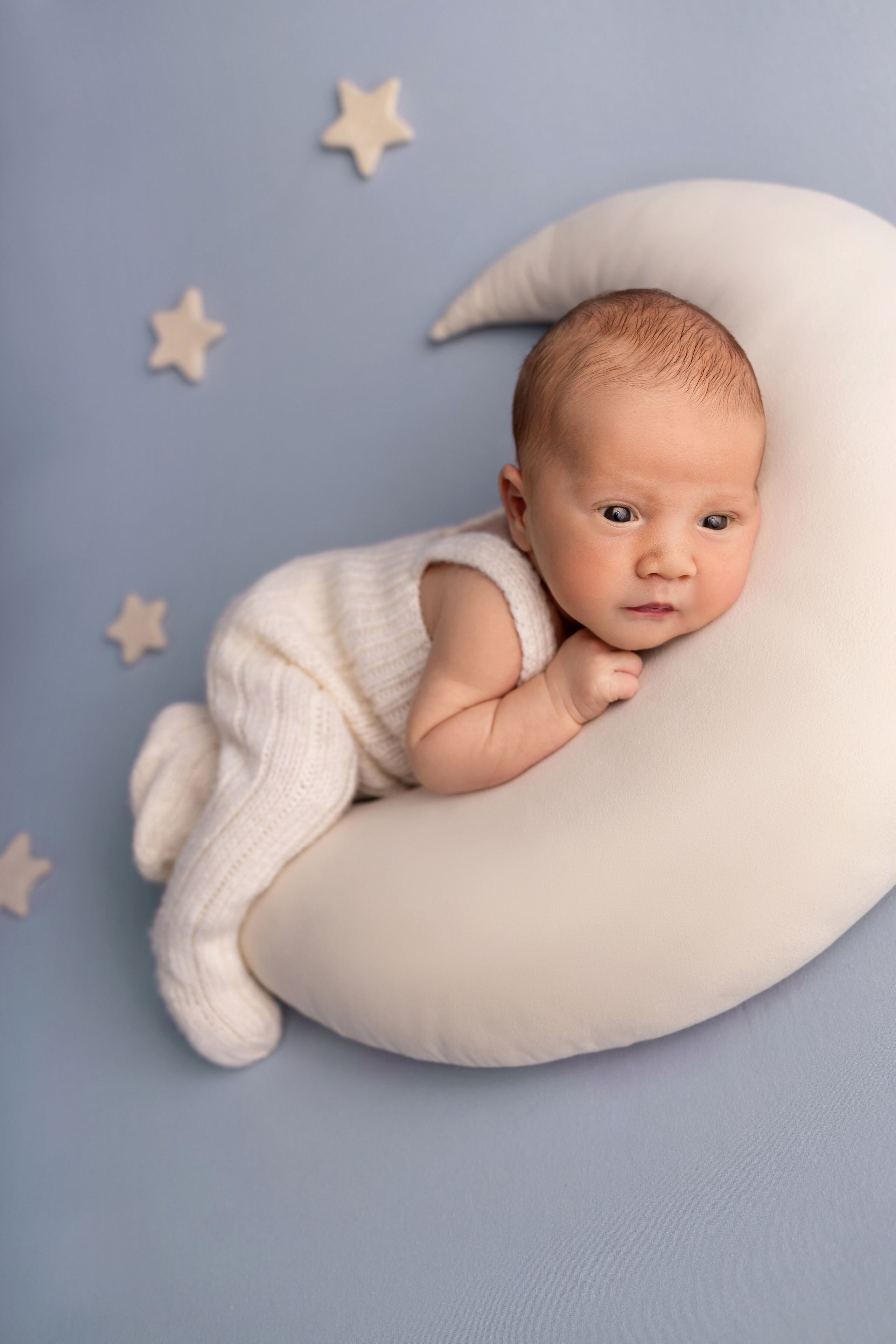 Классическая фотосессия малыша. Фотограф новорожденных малышей в Омске и Омской области Эльвира Камаева