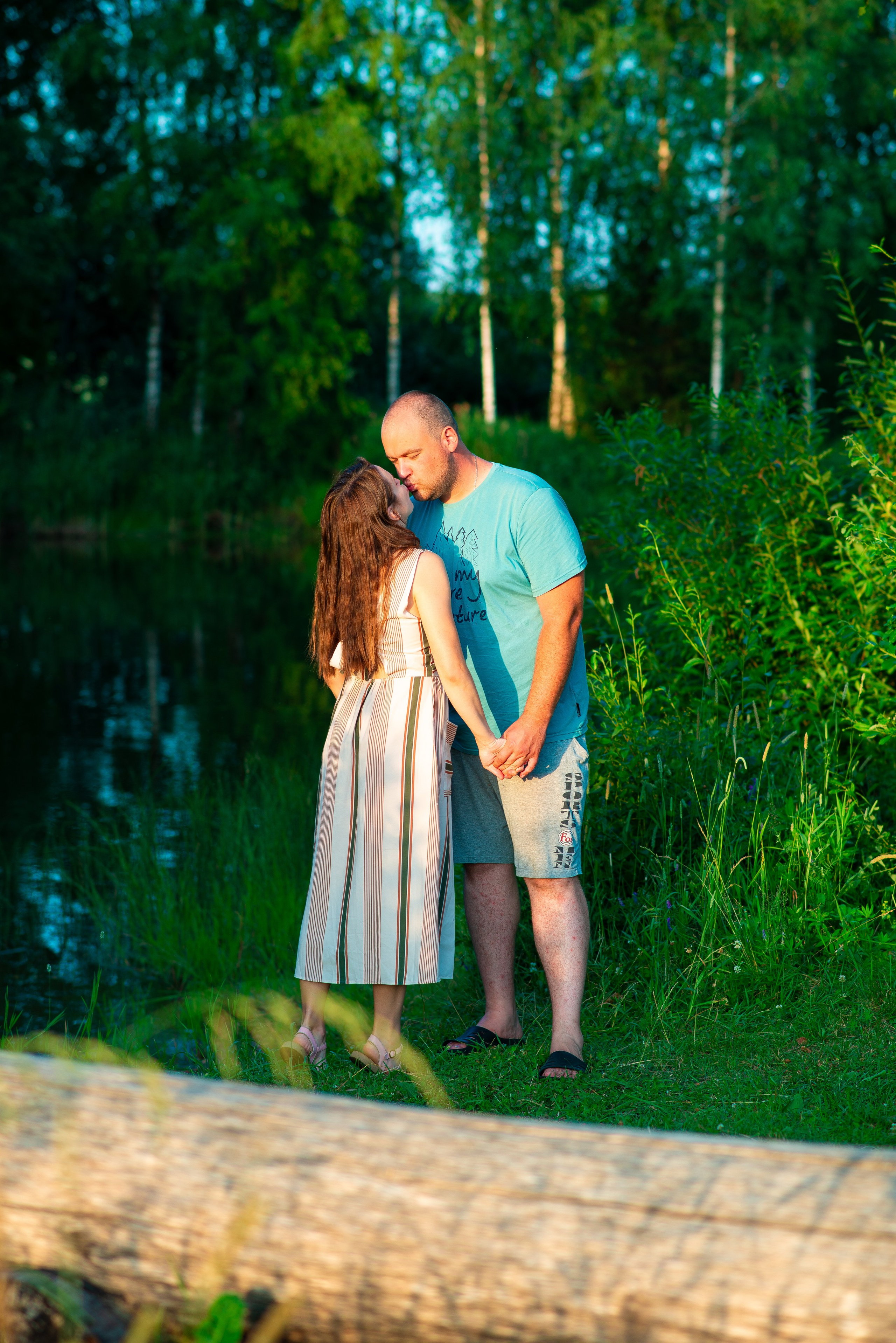 Вероника с семьей в ромашках. Семейный фотограф на выписку из роддома и крещение Минск Настя Гришук