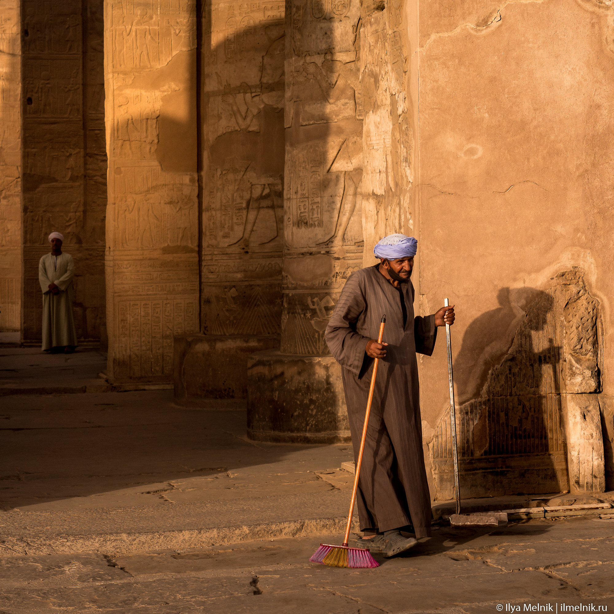 Street. Ilya Melnik Photography