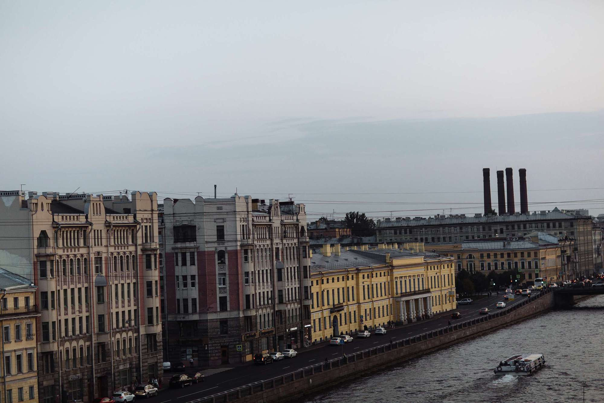 Даня и Олеся. Лиза Каражова