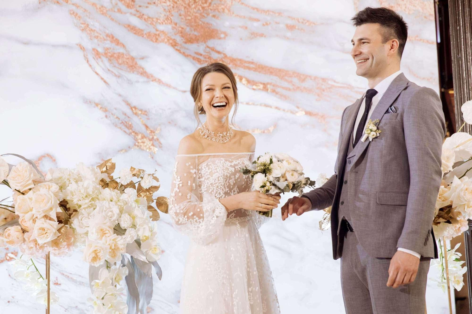 Анна и Дмитрий. Лиза Каражова